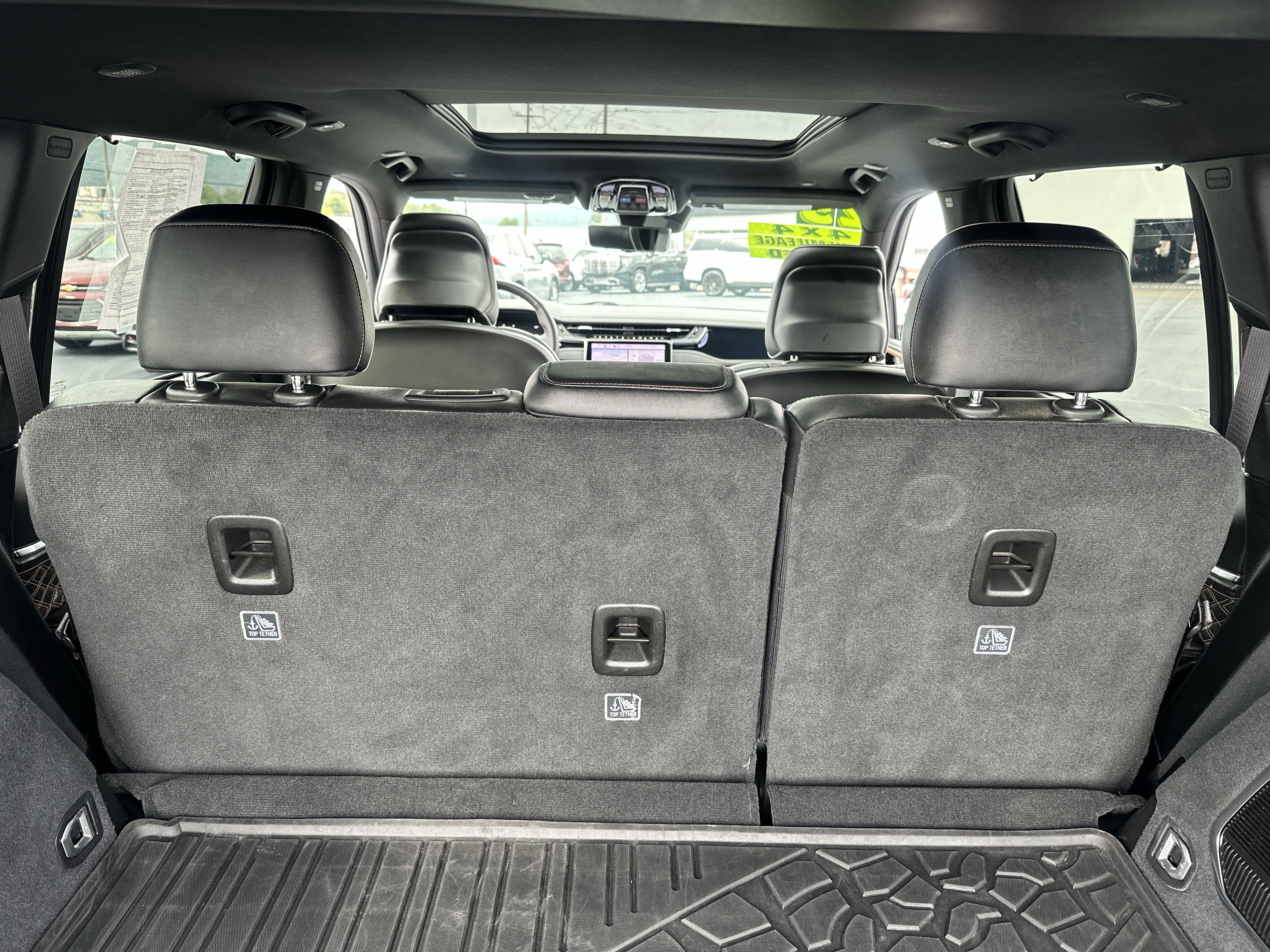 2023 Jeep Grand Cherokee Summit