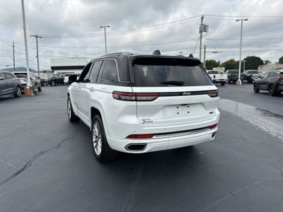 2023 Jeep Grand Cherokee Summit