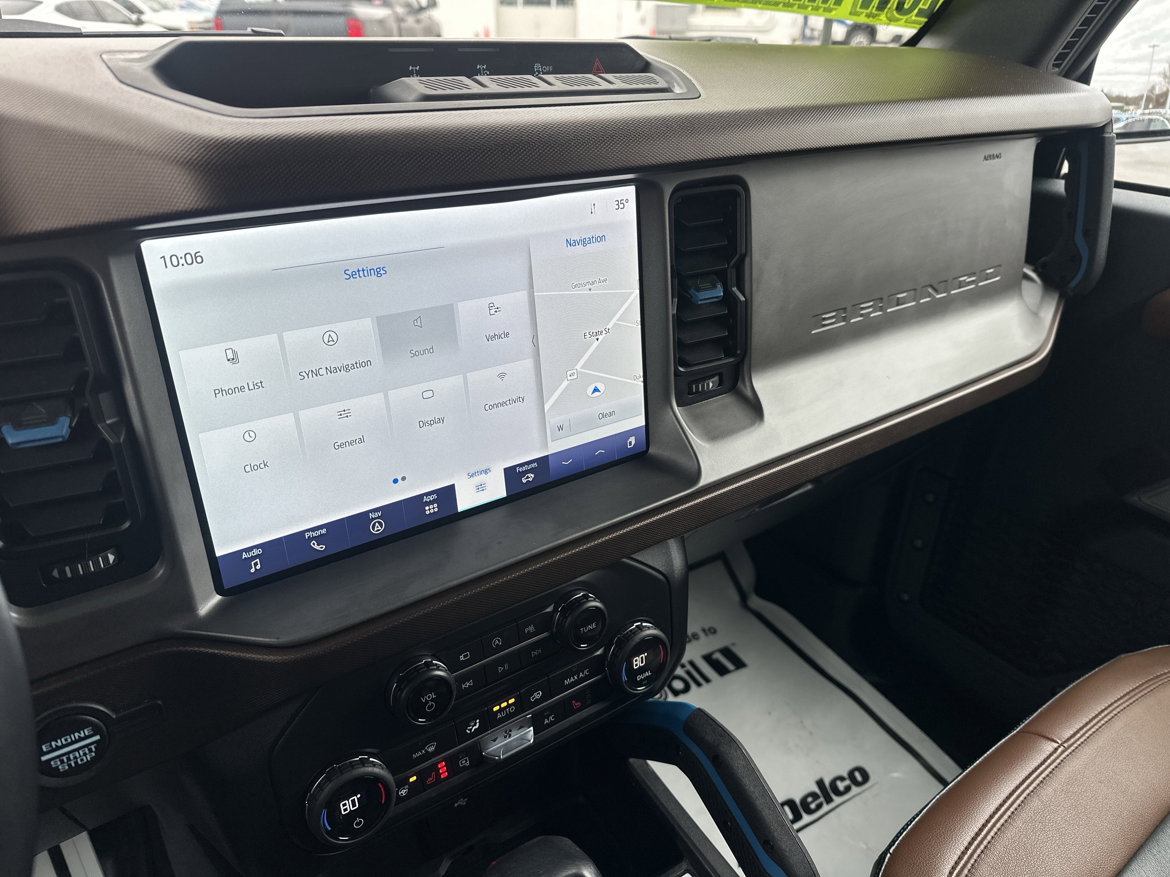 2021 Ford Bronco Base