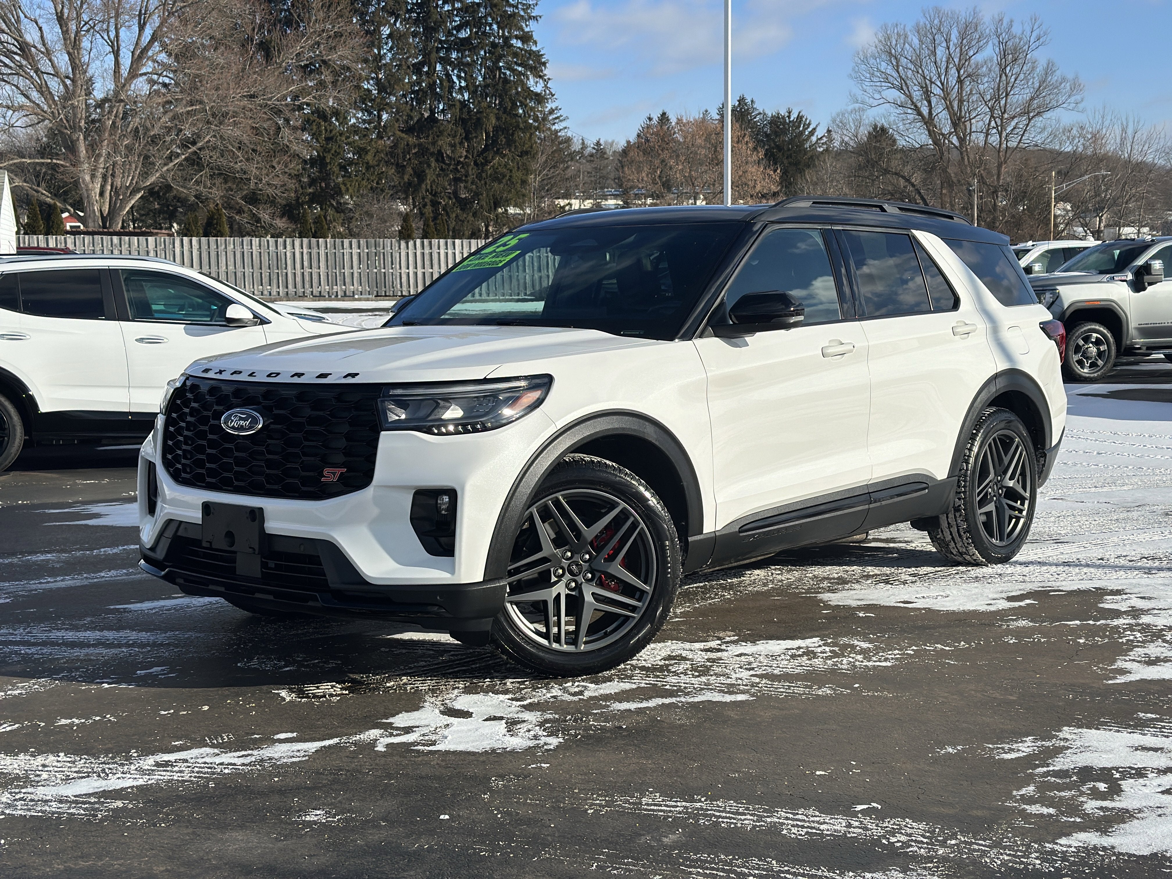 2025 Ford Explorer ST