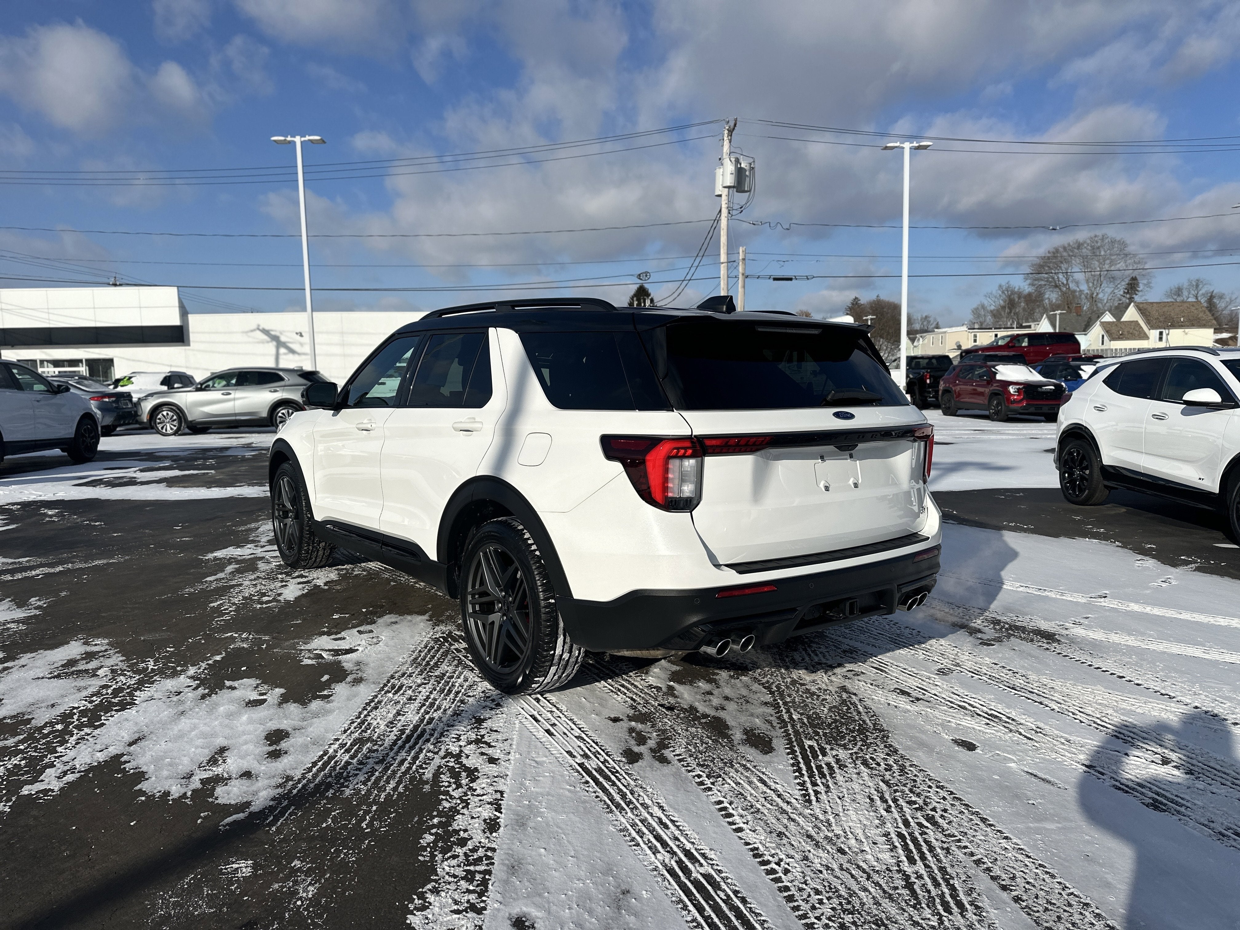 2025 Ford Explorer ST