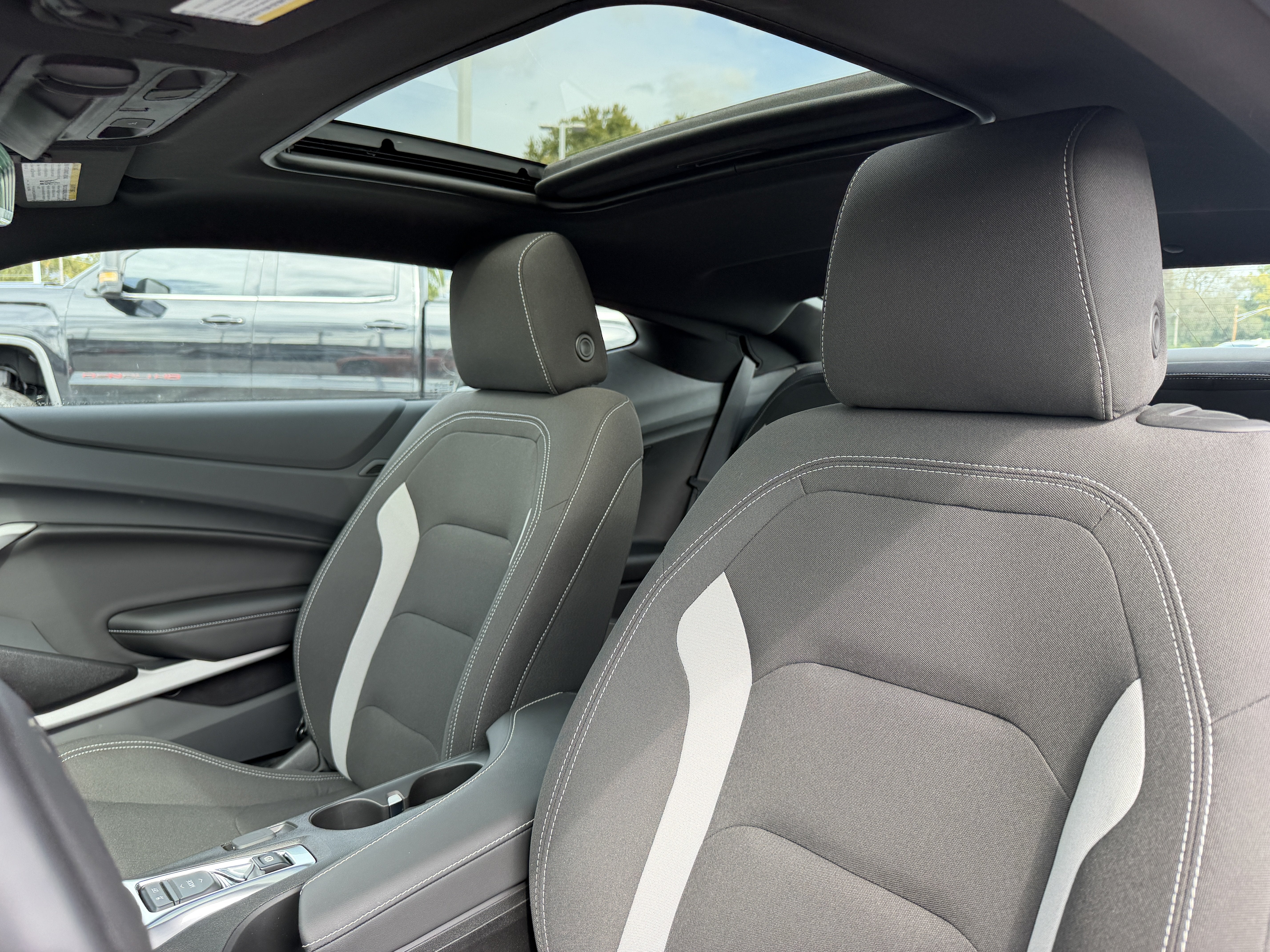 2023 Chevrolet Camaro LT1