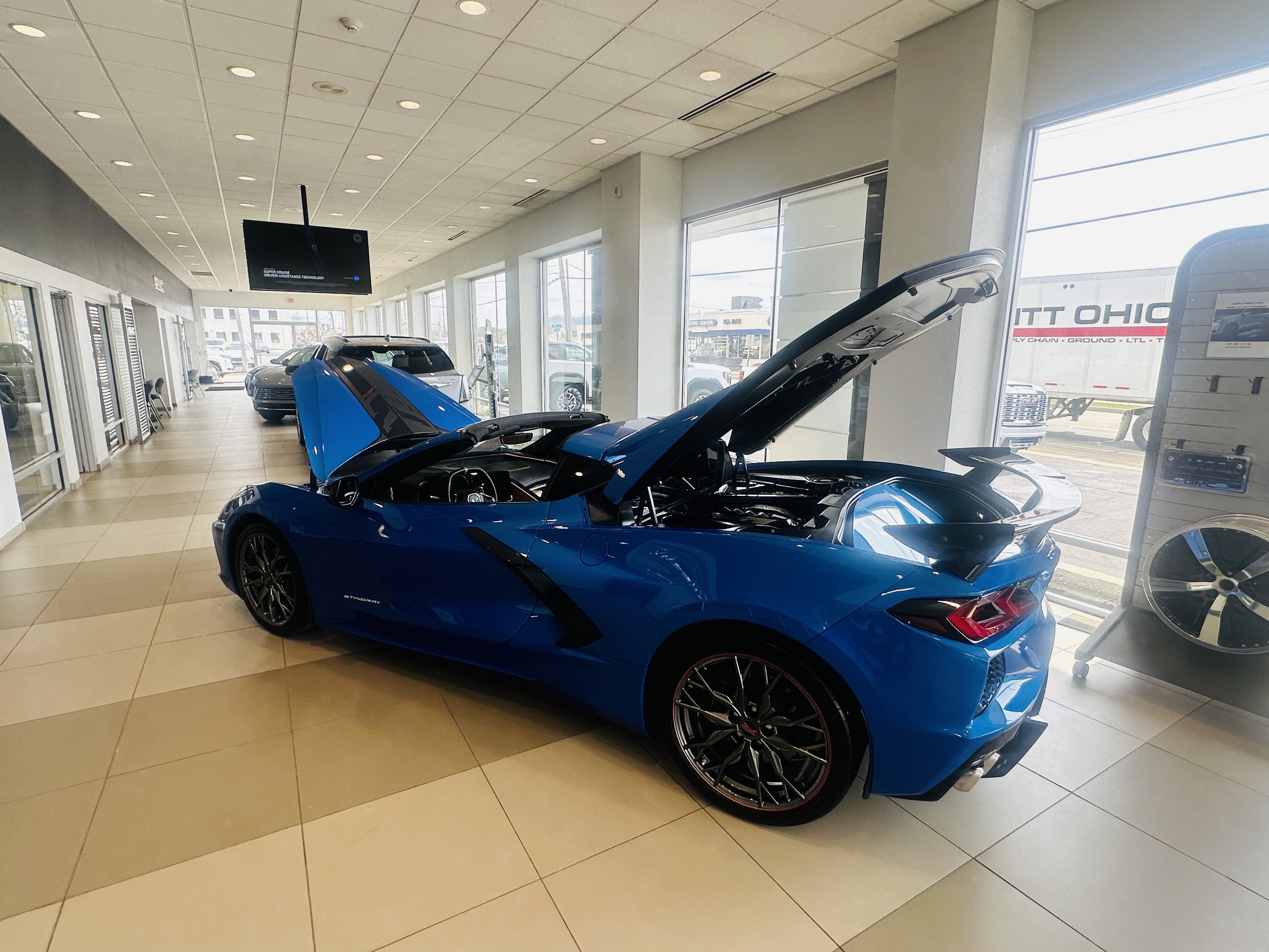 2024 Chevrolet Corvette Stingray 2LT