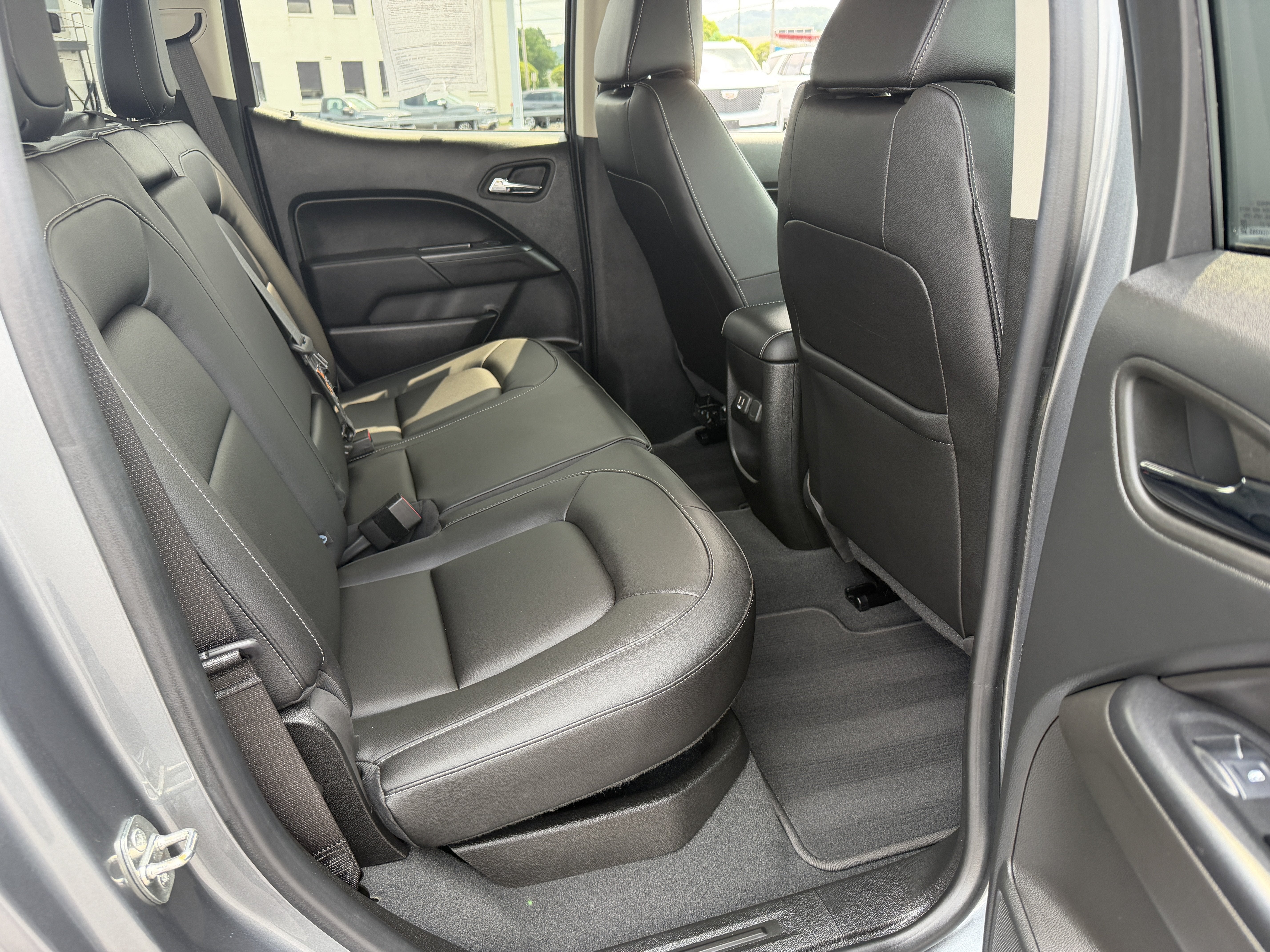 2022 Chevrolet Colorado 4WD LT