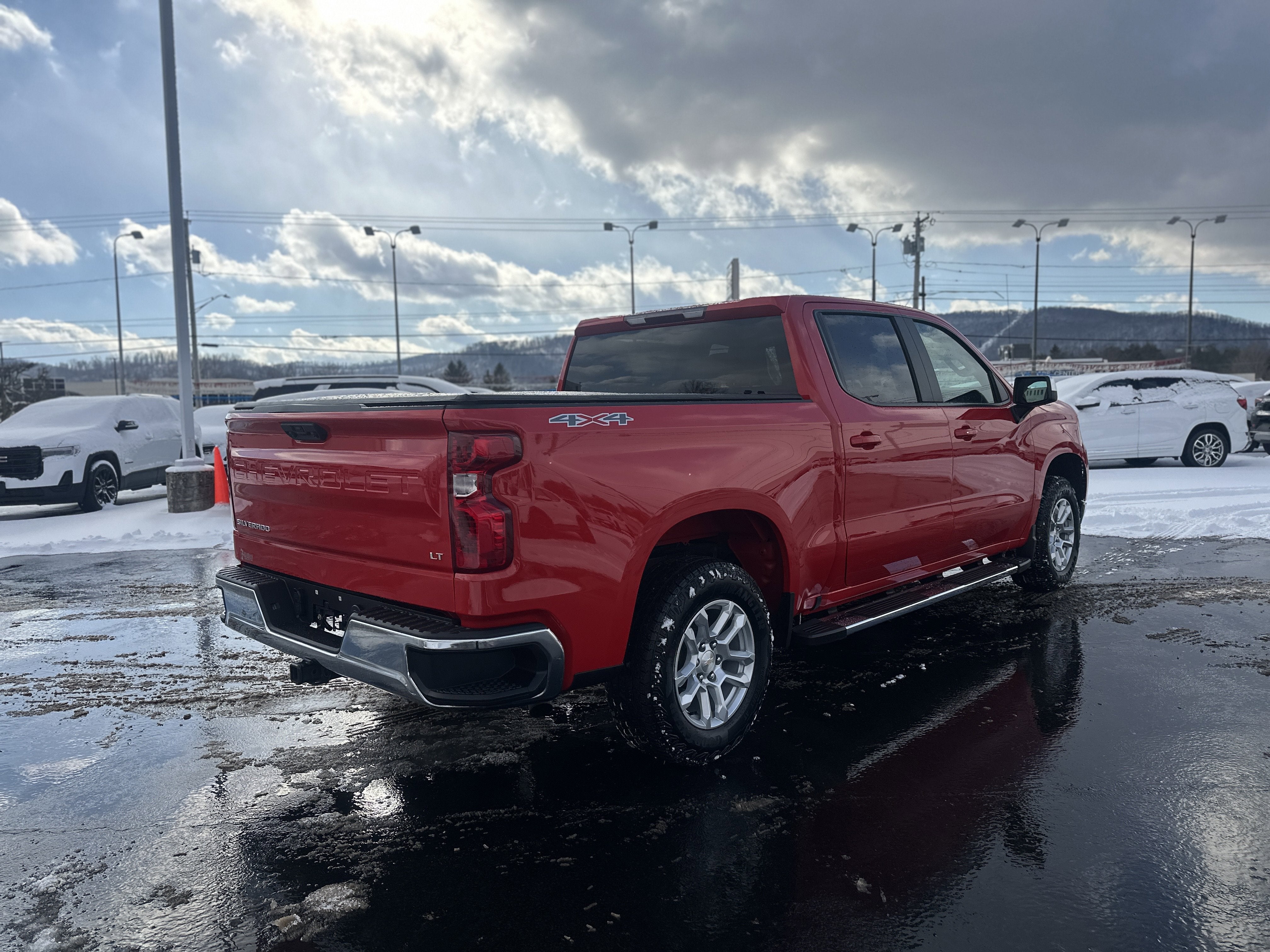 2023 Chevrolet Silverado 1500 LT (2FL)