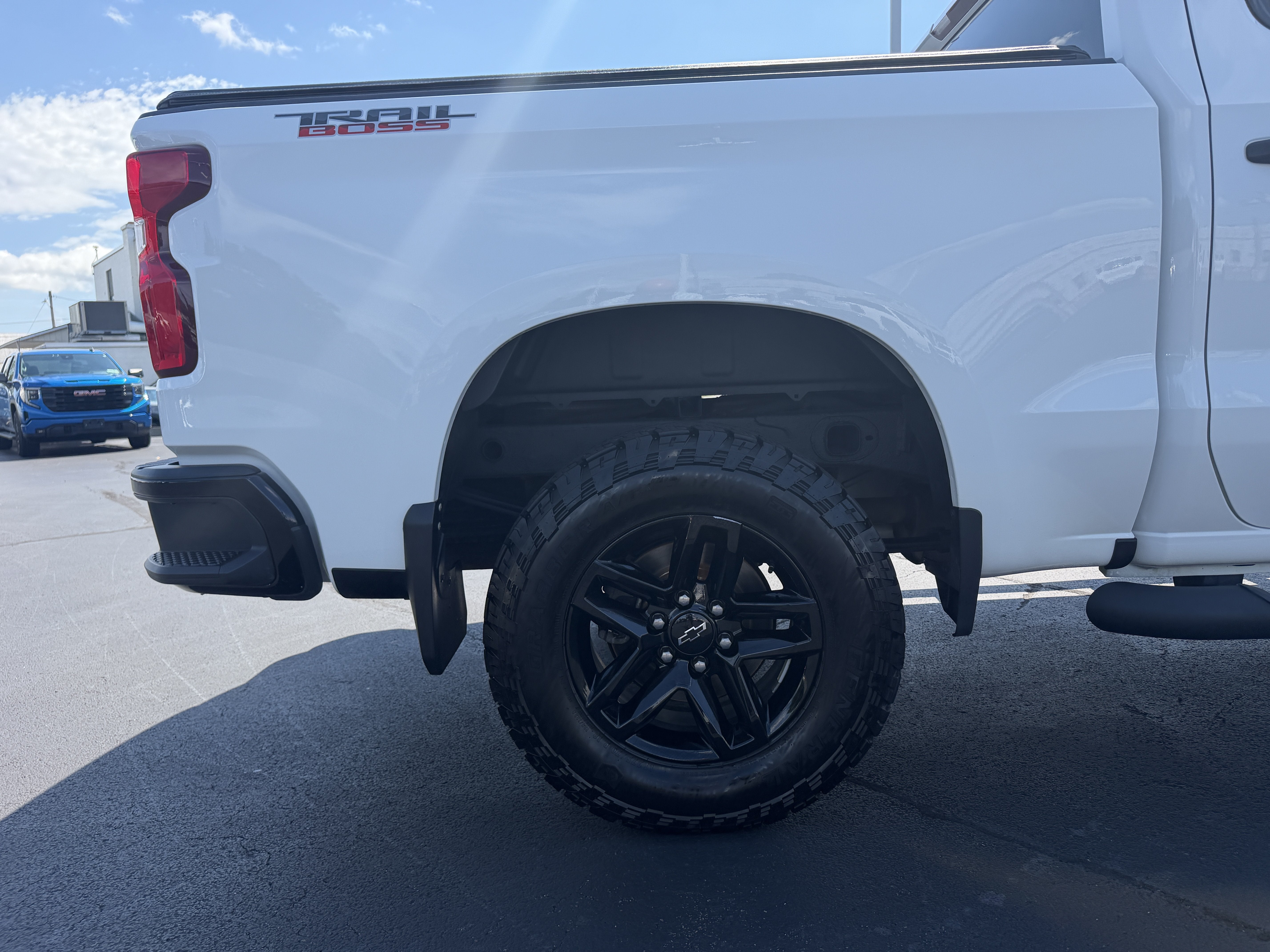 2020 Chevrolet Silverado 1500 Custom Trail Boss