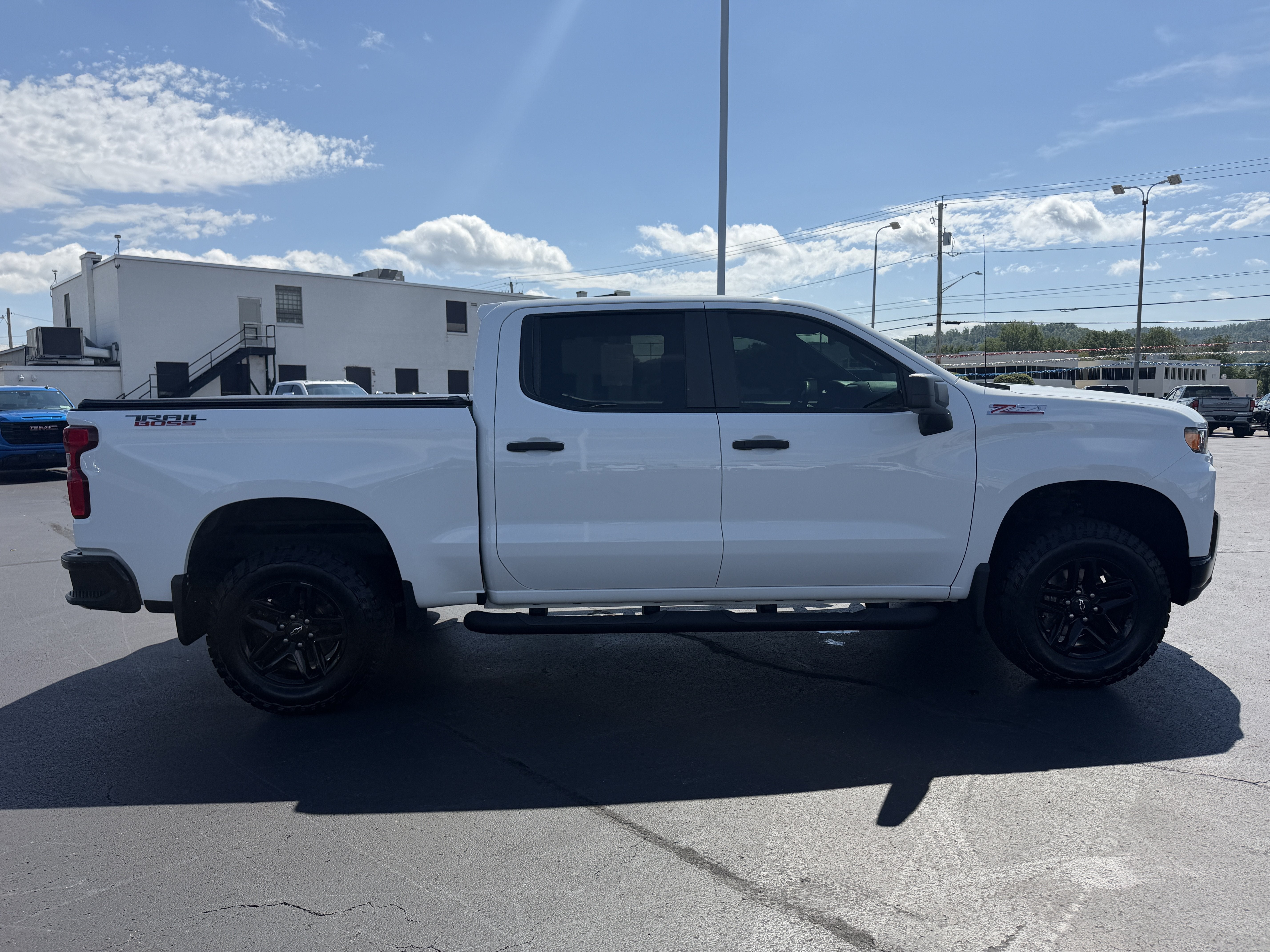 2020 Chevrolet Silverado 1500 Custom Trail Boss