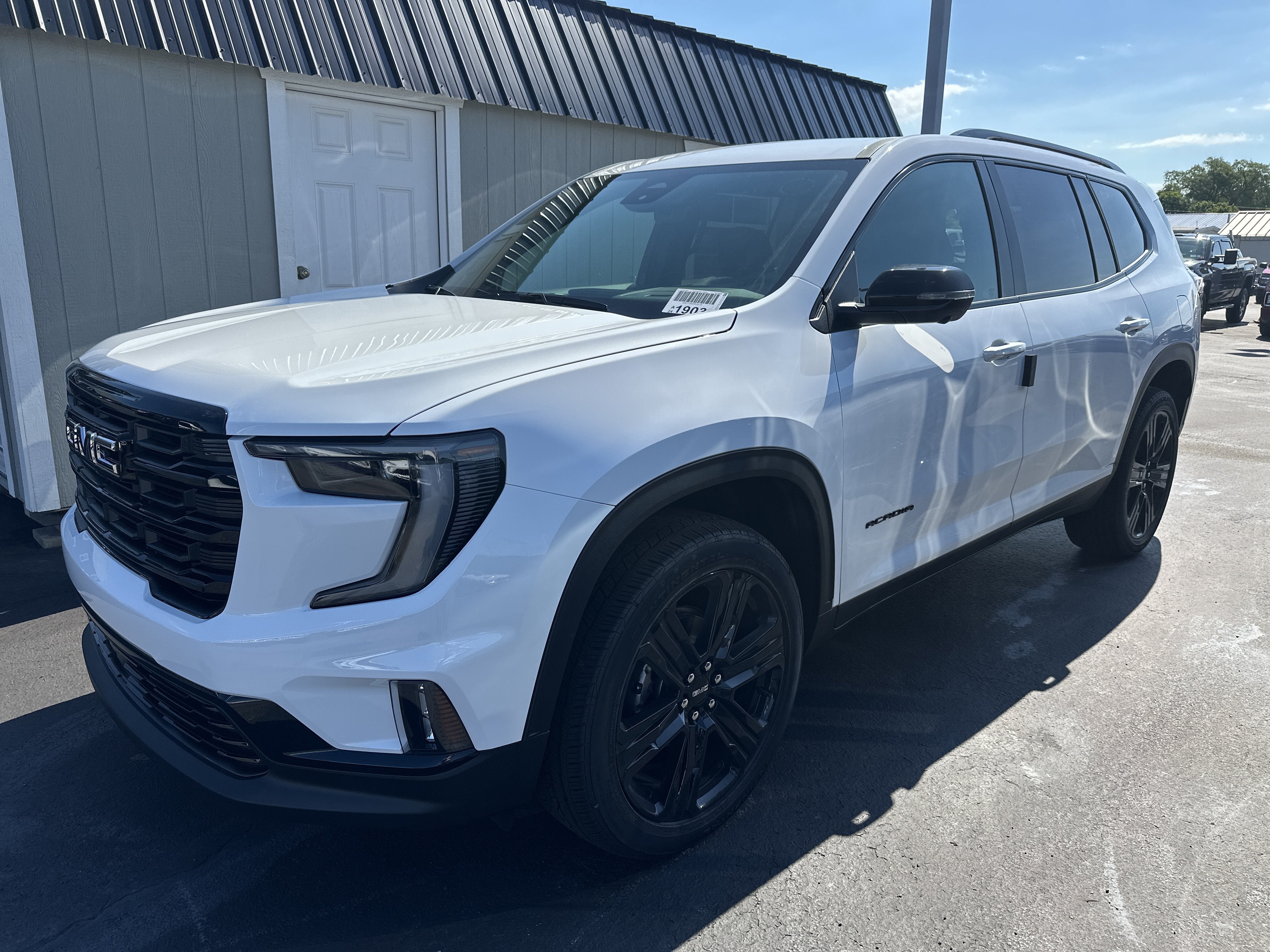 2026 GMC Acadia Elevation