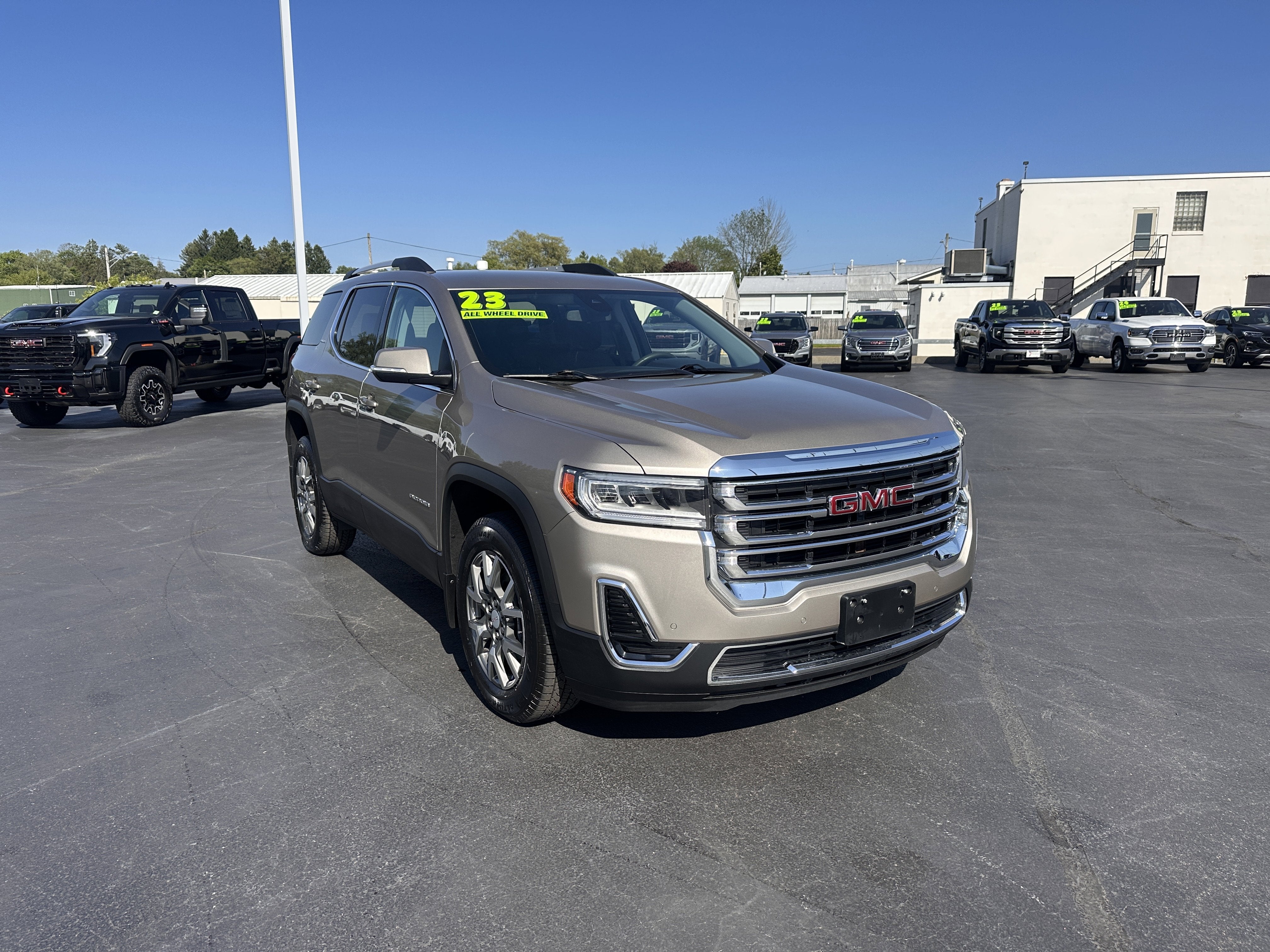2023 GMC Acadia SLE