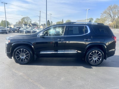 2023 GMC Acadia Denali
