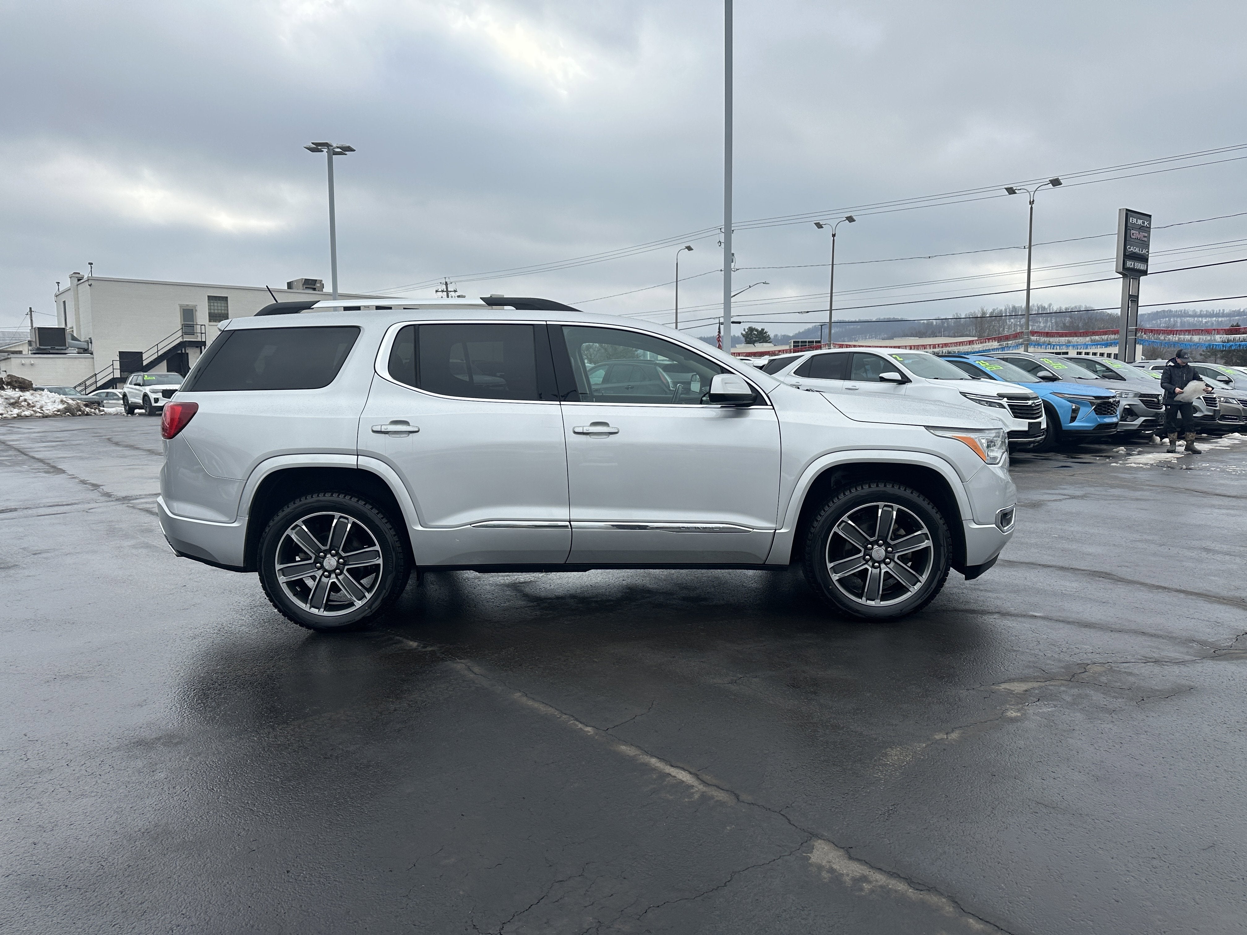 2019 GMC Acadia Denali