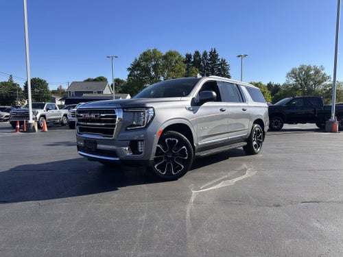2022 GMC Yukon XL SLT