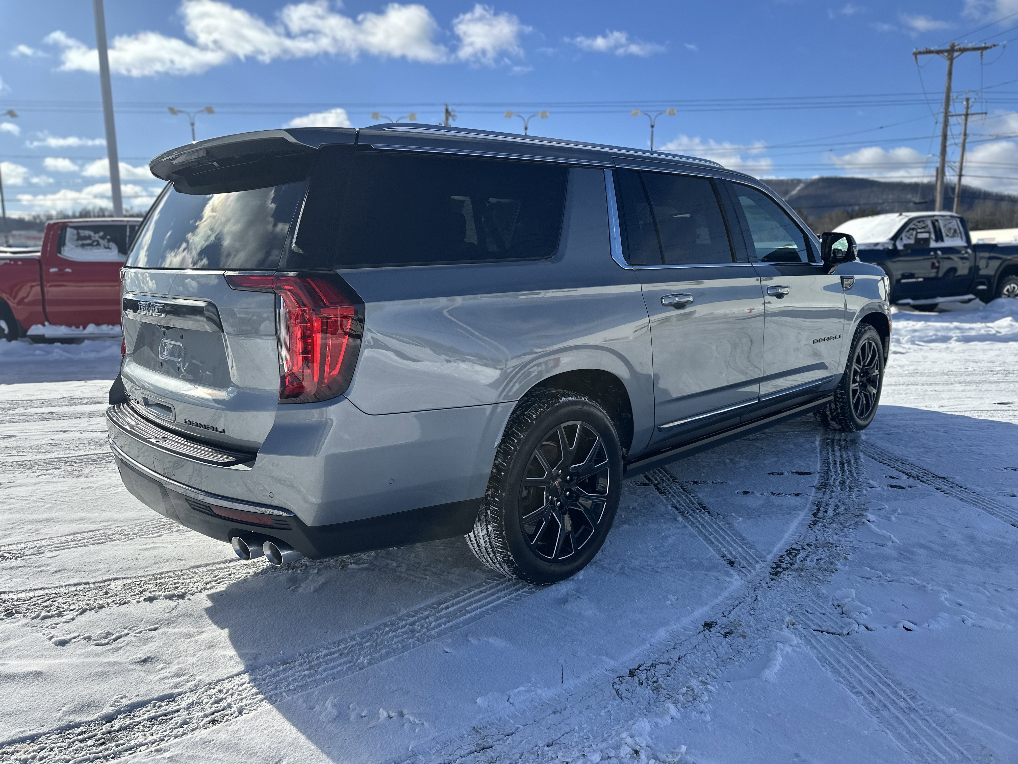 2024 GMC Yukon XL Denali Ultimate