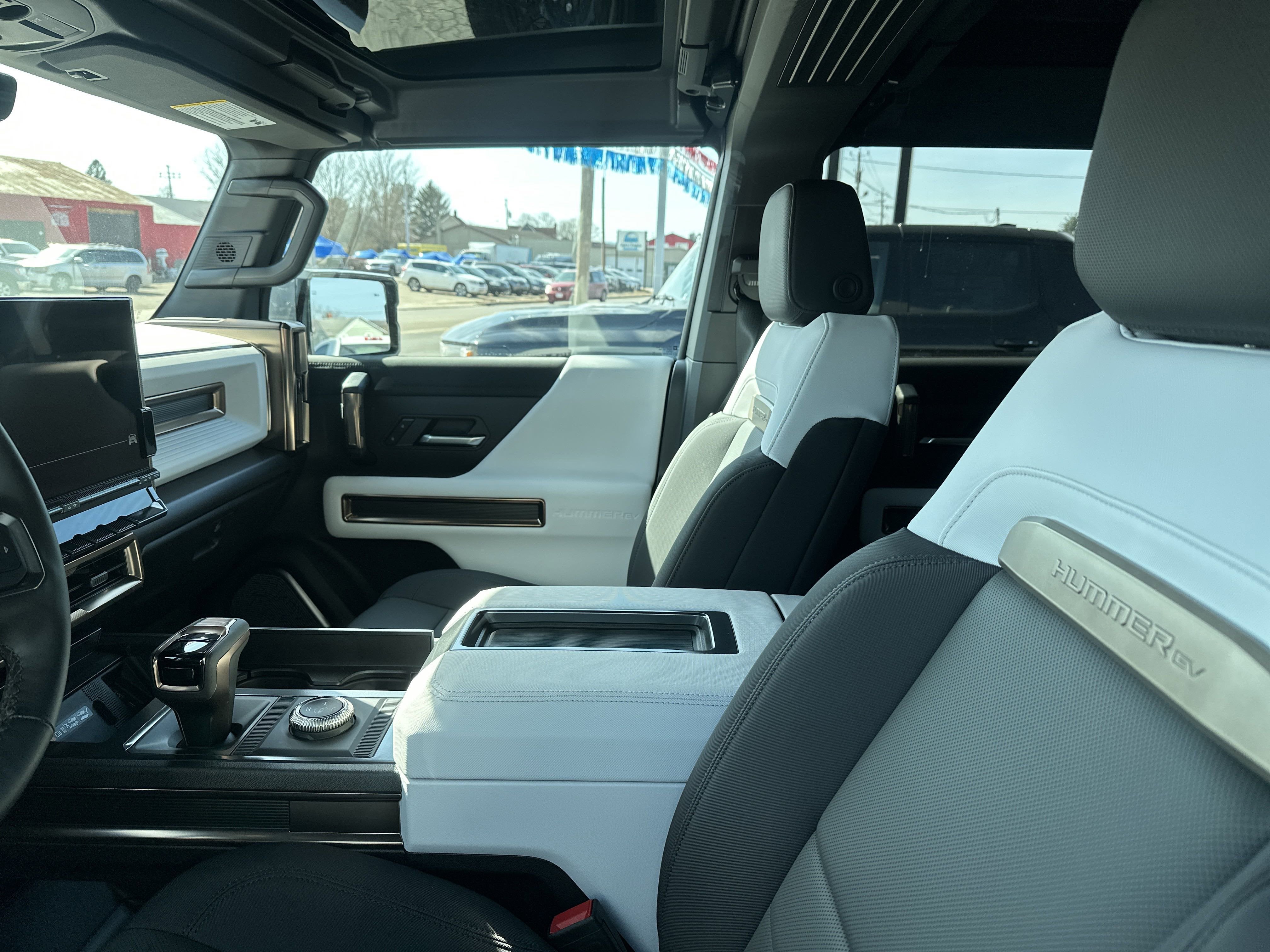 2025 GMC HUMMER EV SUV 2X