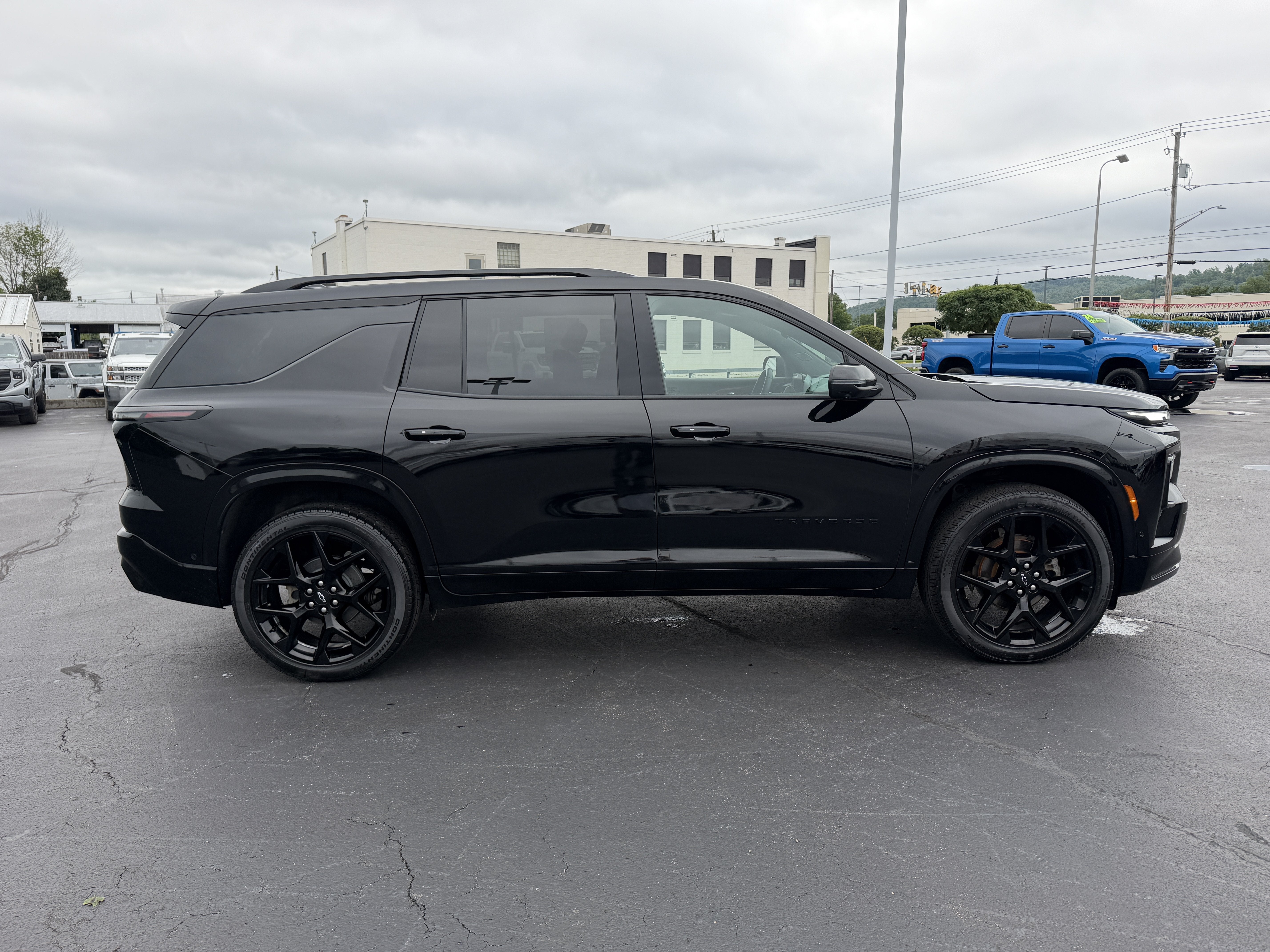 2024 Chevrolet Traverse RS
