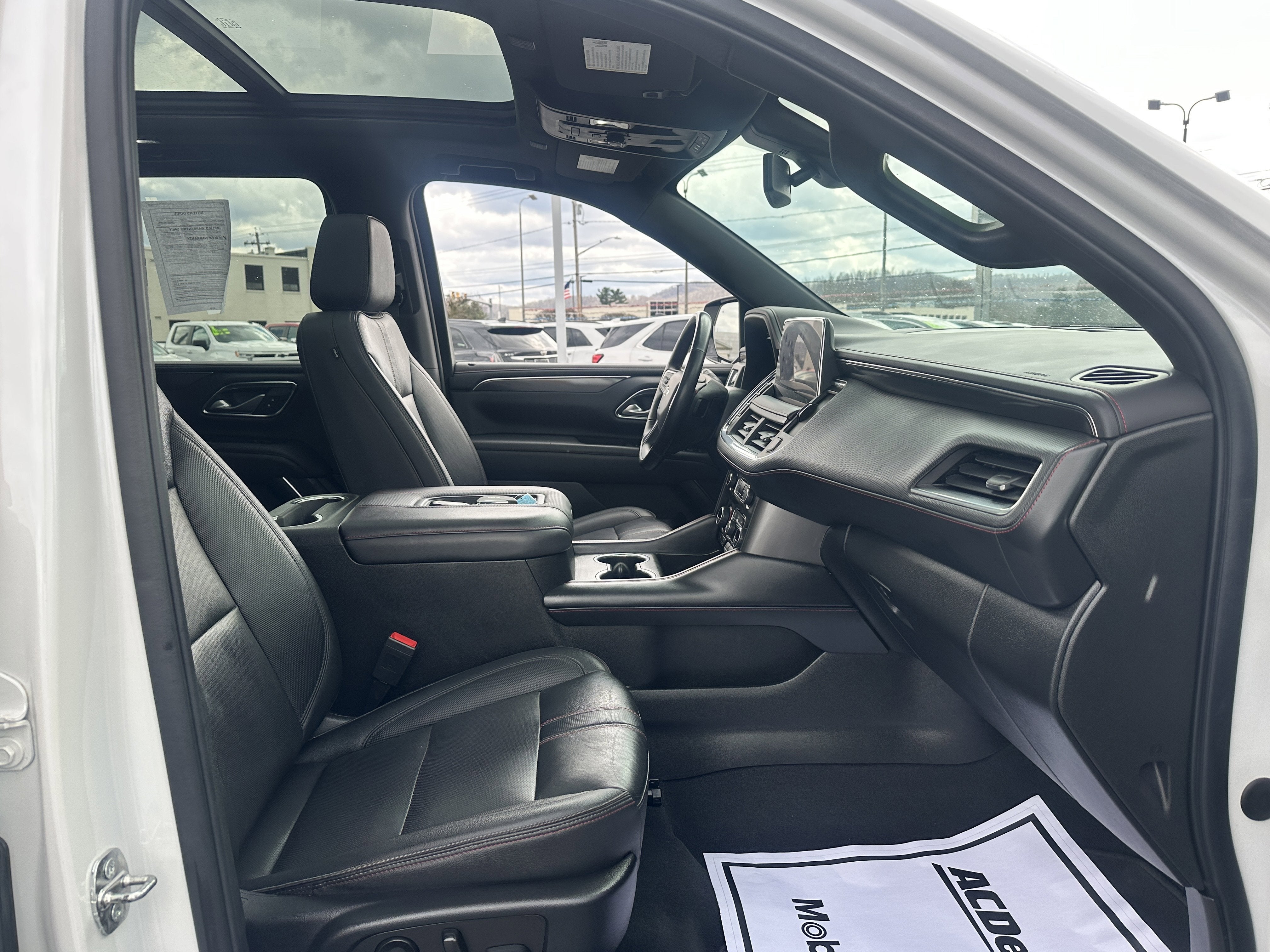 2022 Chevrolet Suburban RST