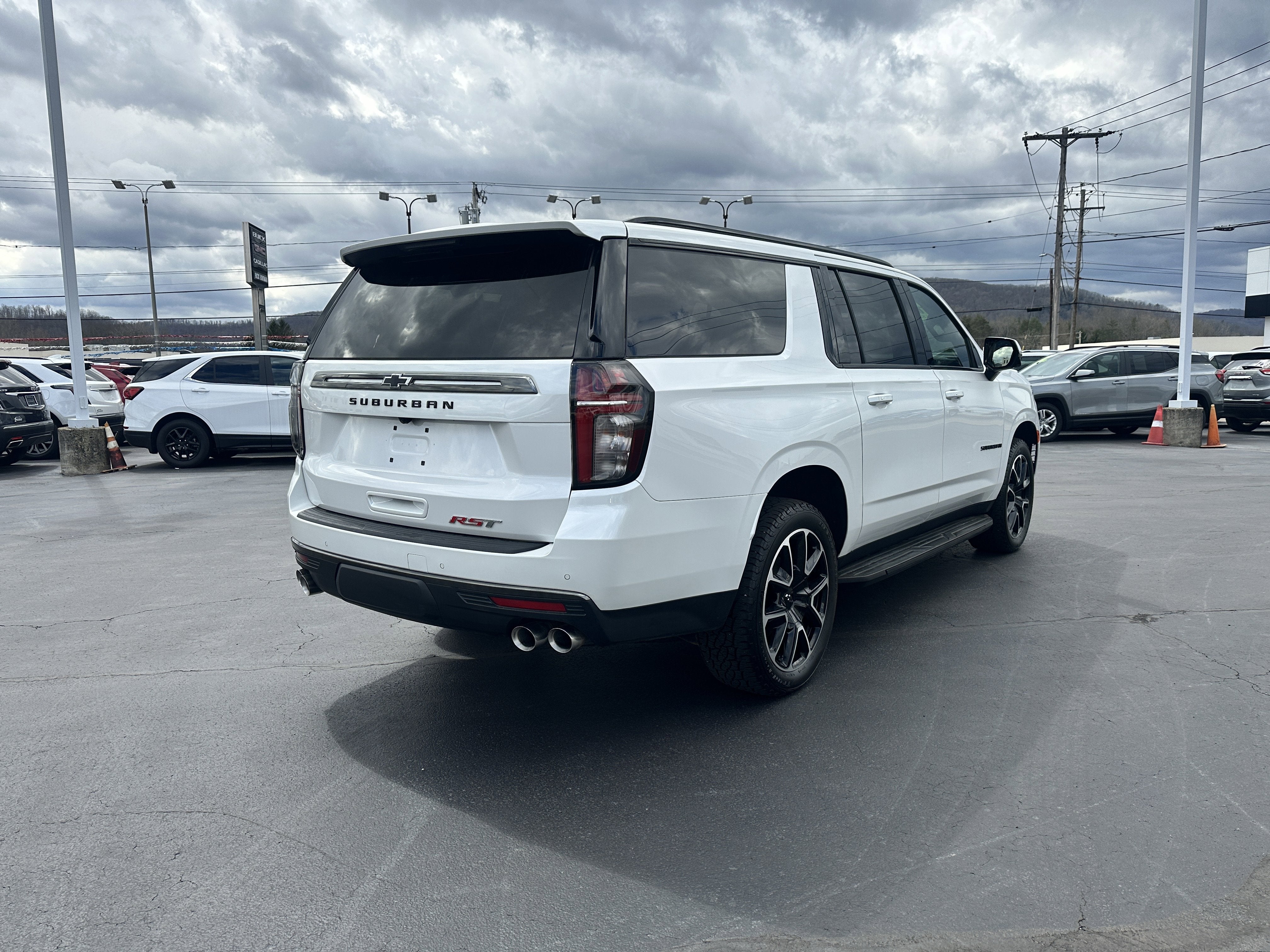 2022 Chevrolet Suburban RST