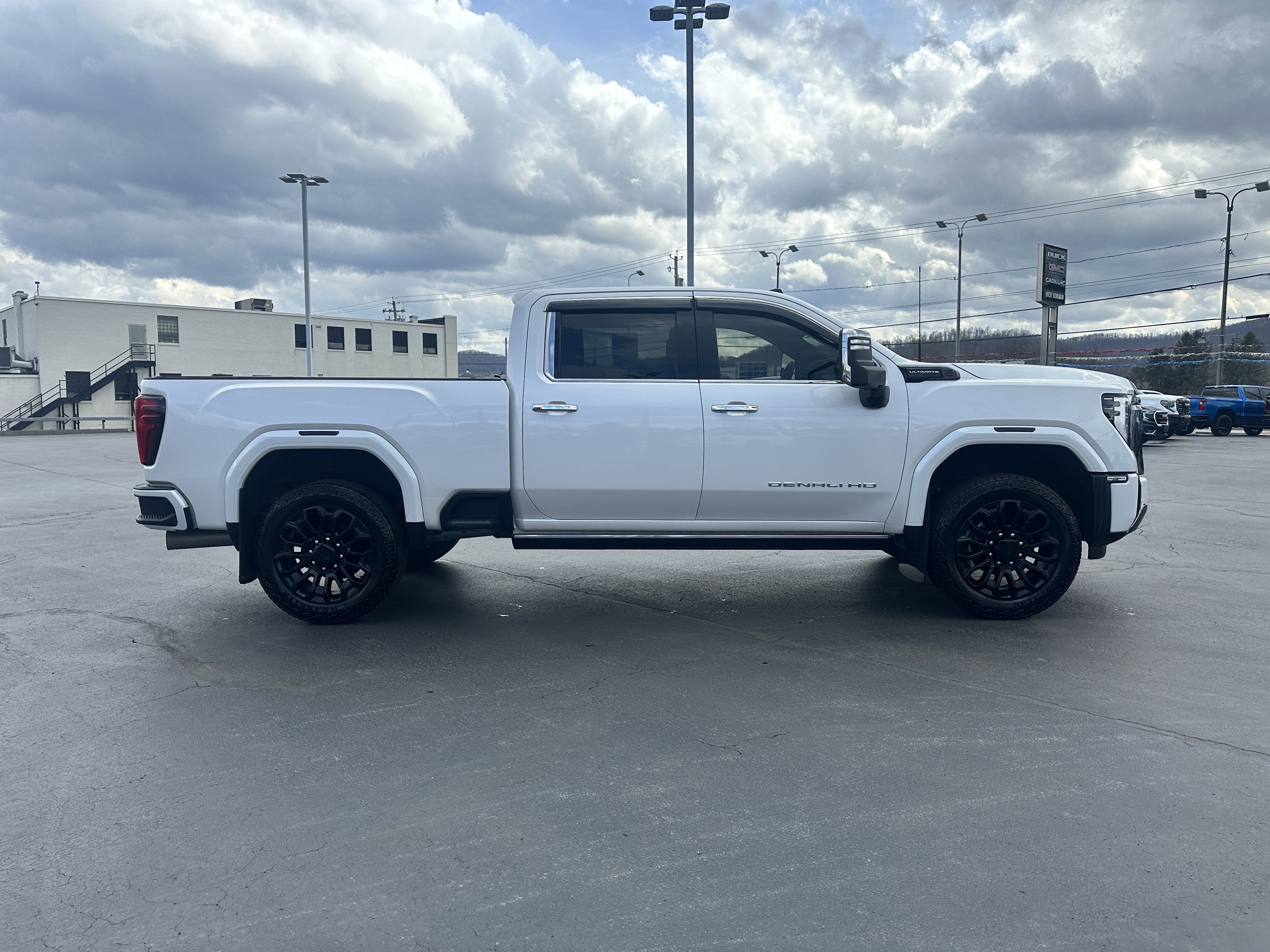 2024 GMC Sierra 2500 HD Denali Ultimate