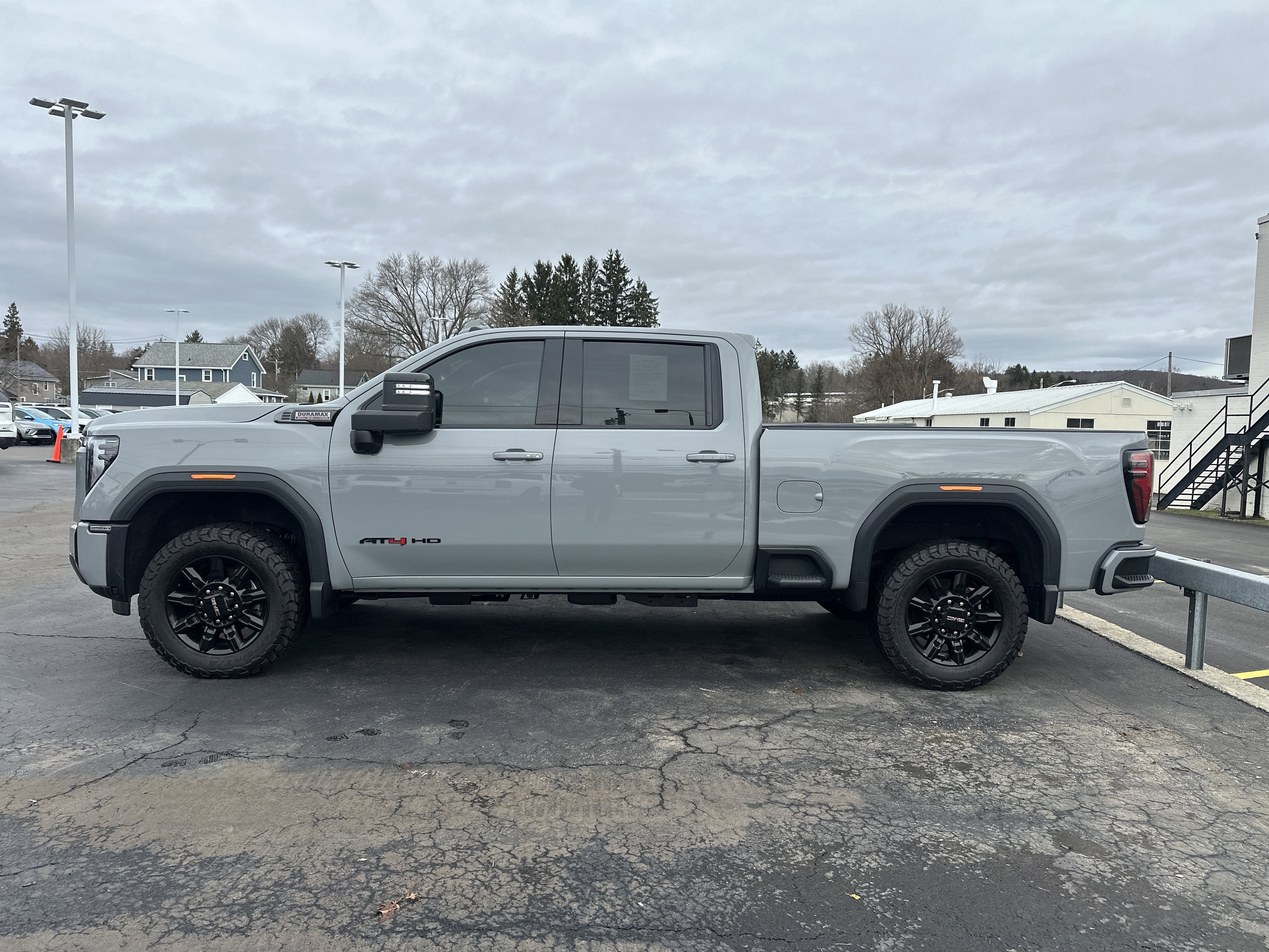 2025 GMC Sierra 2500 HD AT4