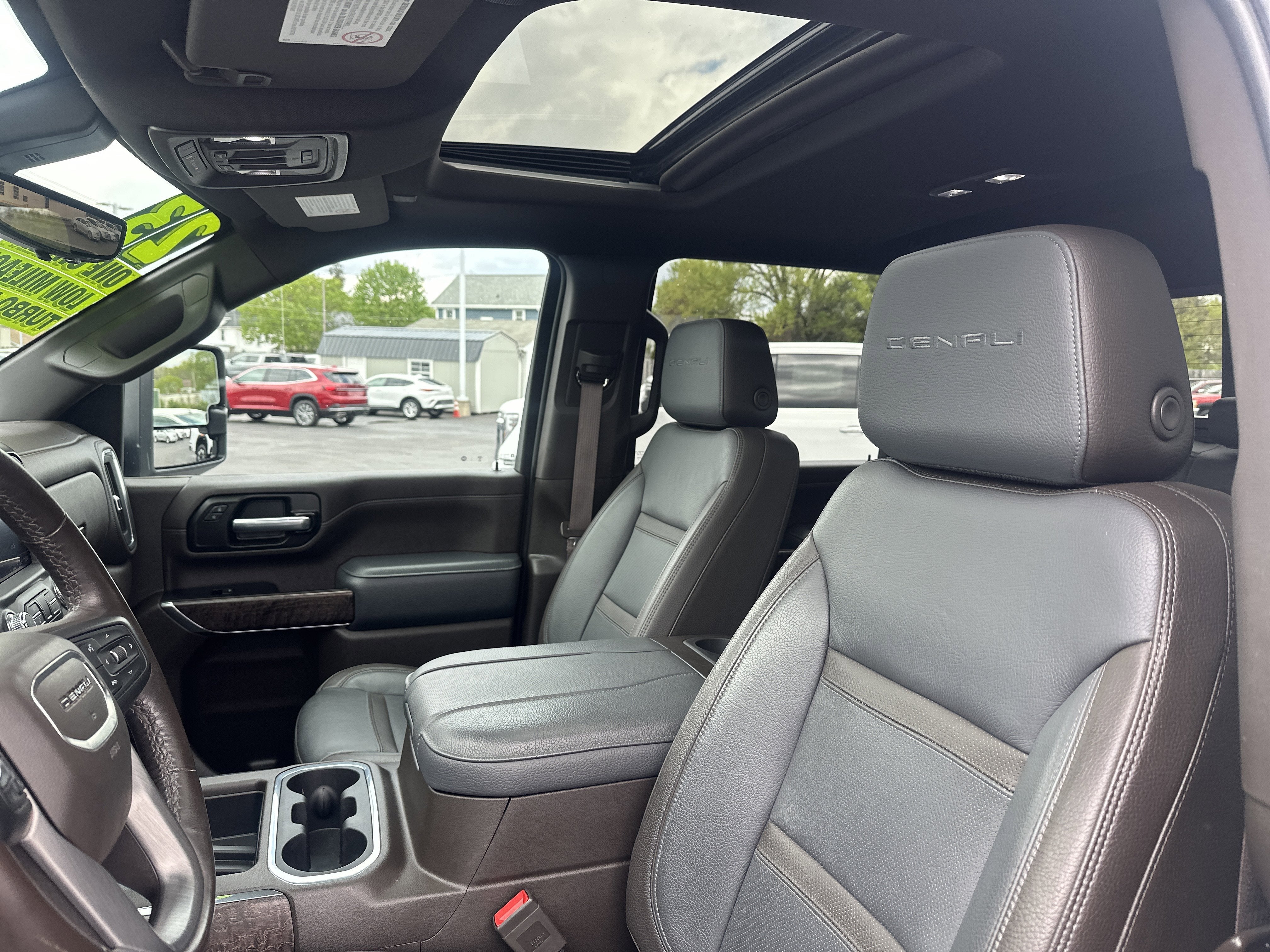 2023 GMC Sierra 3500 HD Denali