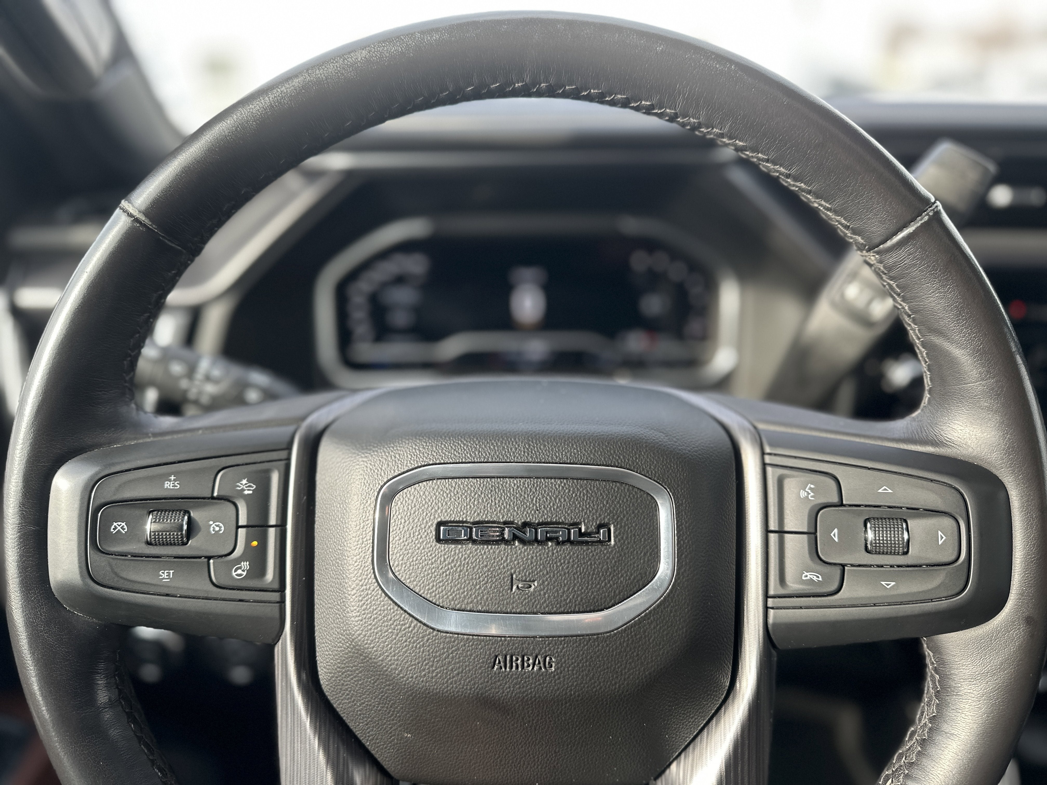 2024 GMC Sierra 2500 HD Denali Ultimate