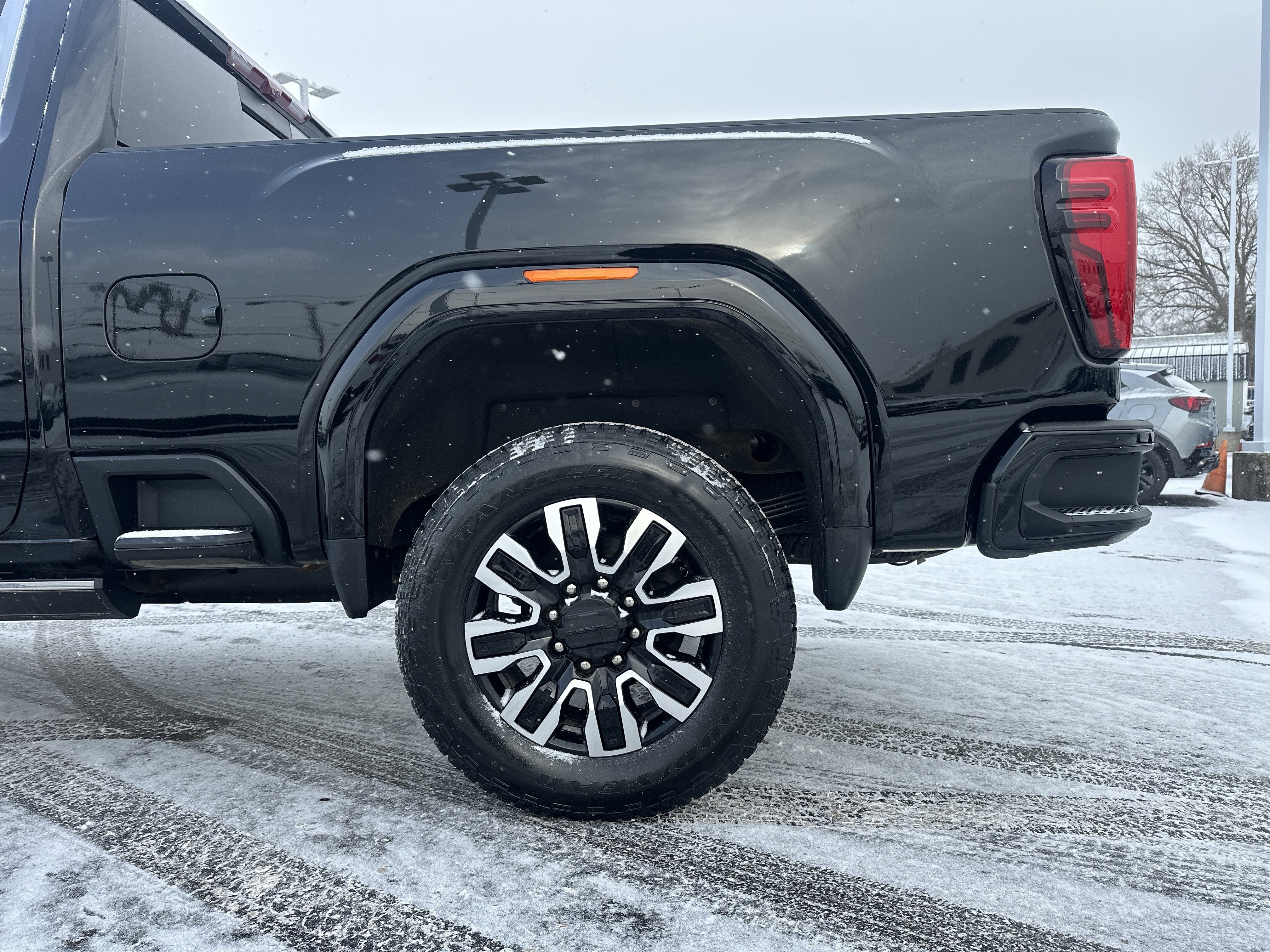 2024 GMC Sierra 2500 HD Denali Ultimate