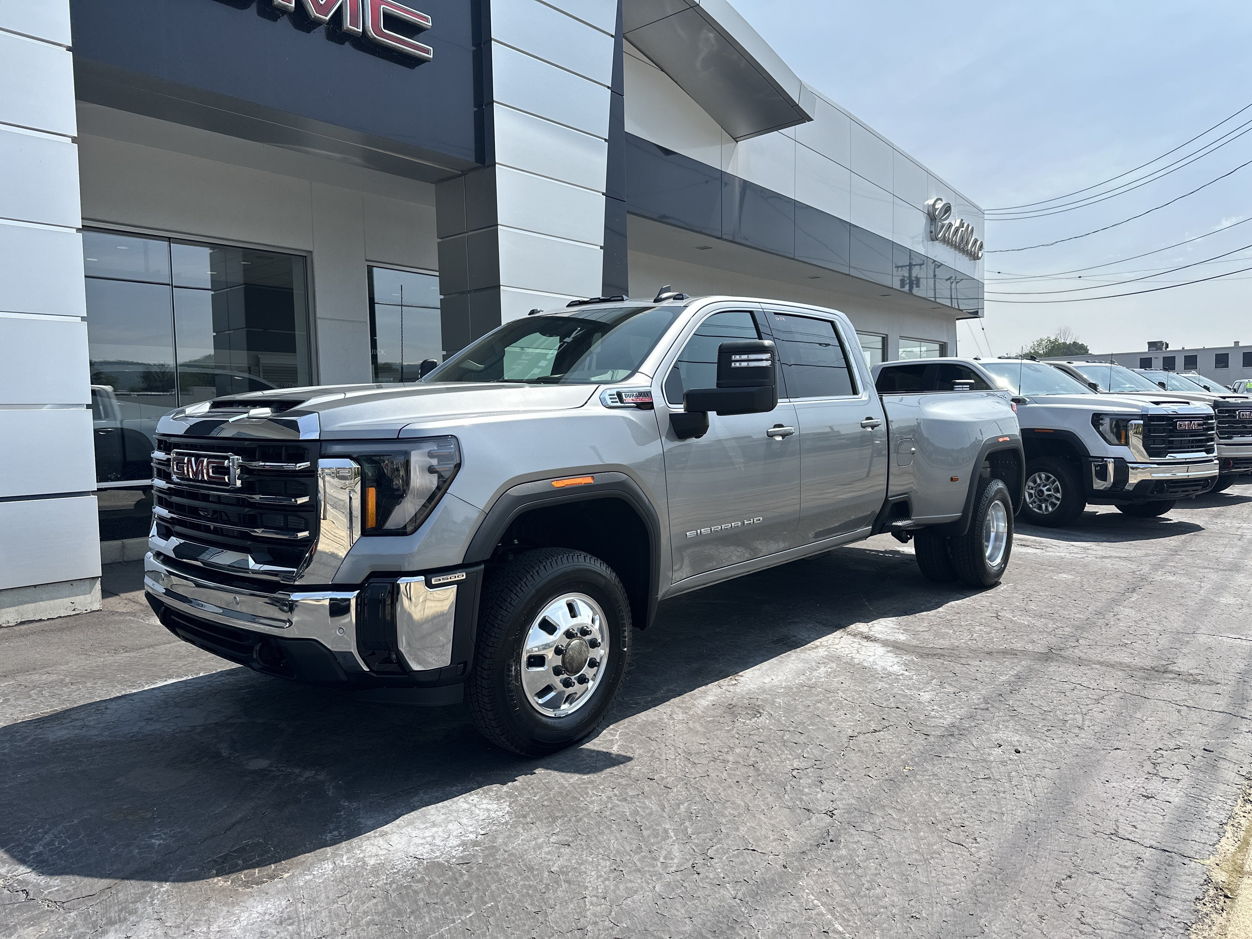 2026 GMC Sierra 3500 HD SLE DRW