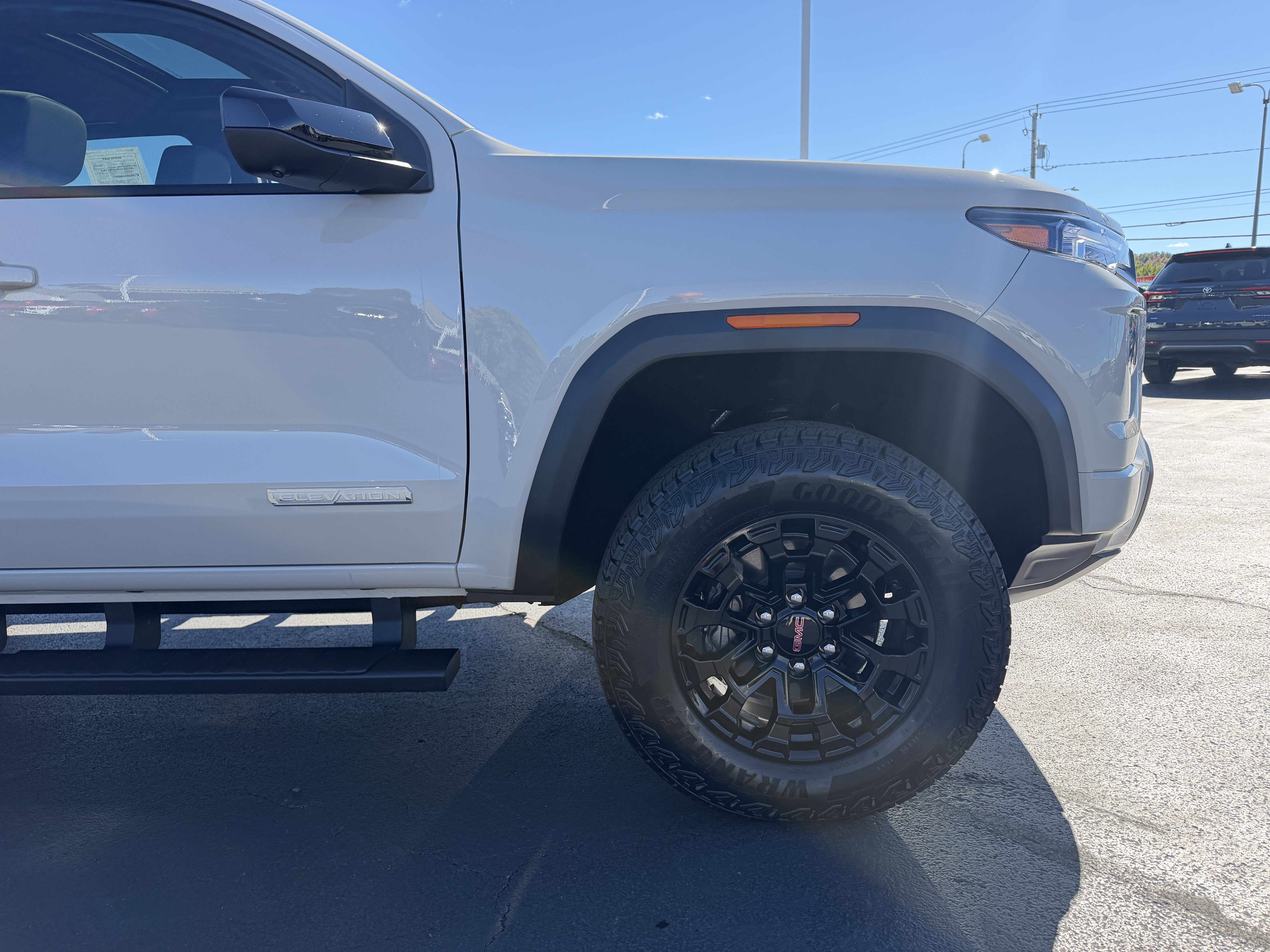 2026 GMC Canyon Elevation