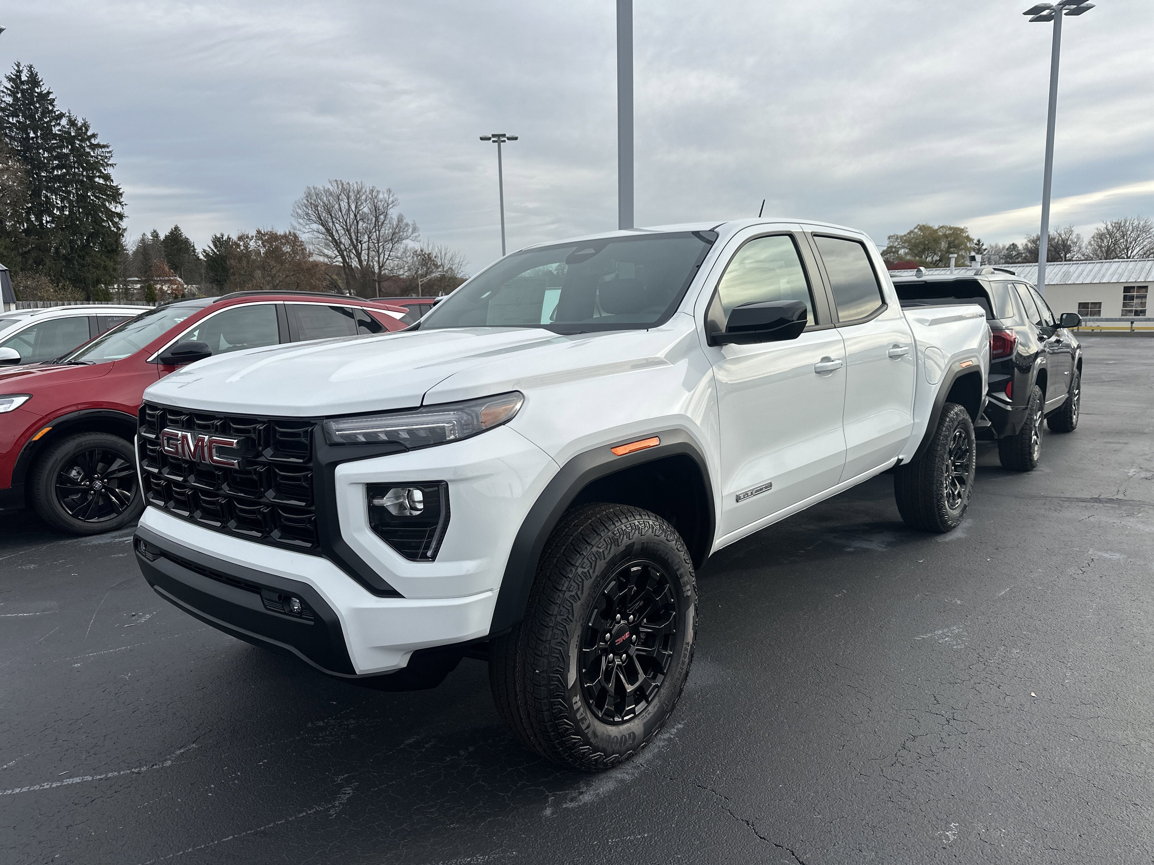 2026 GMC Canyon Elevation