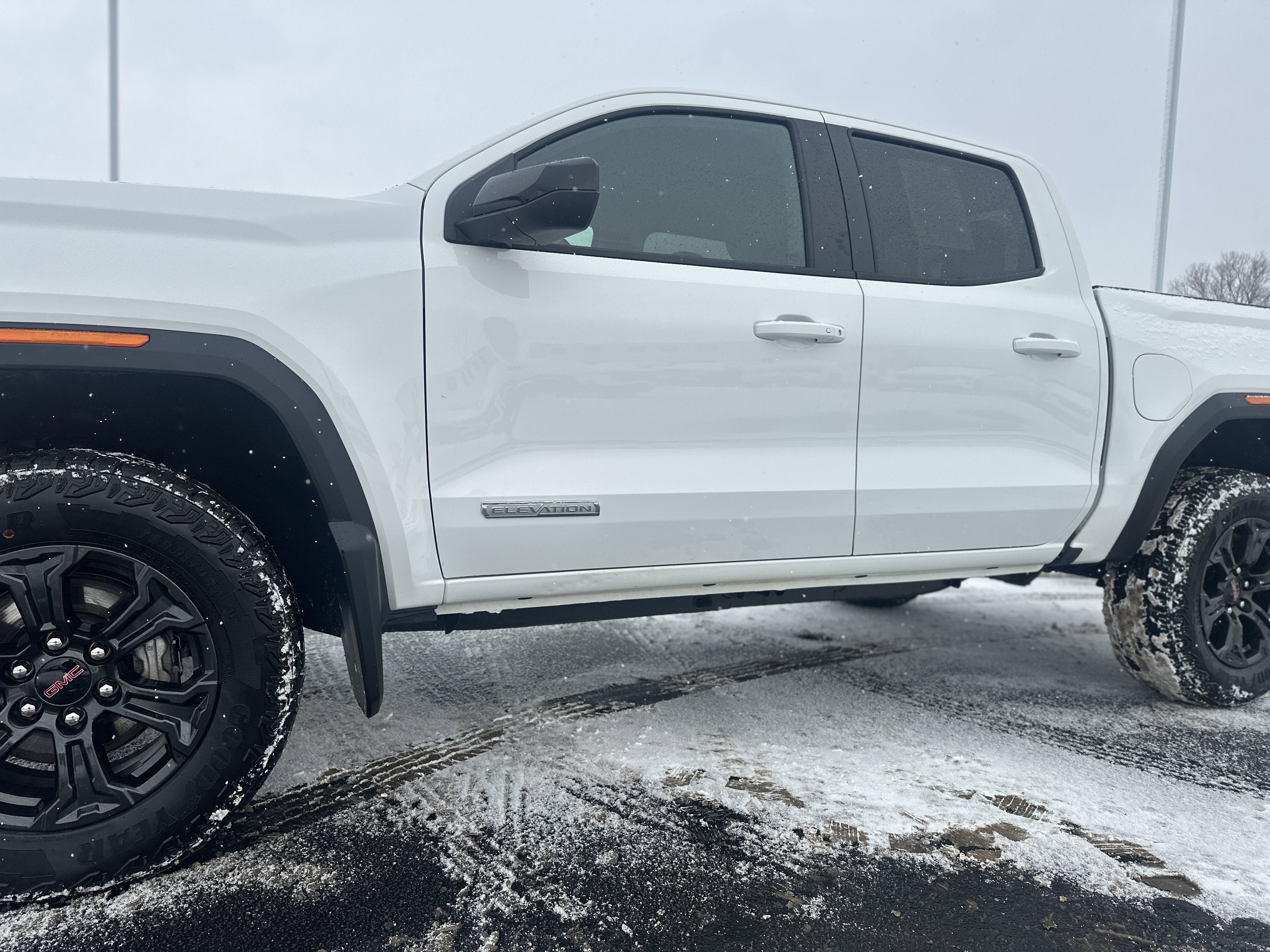 2025 GMC Canyon Elevation