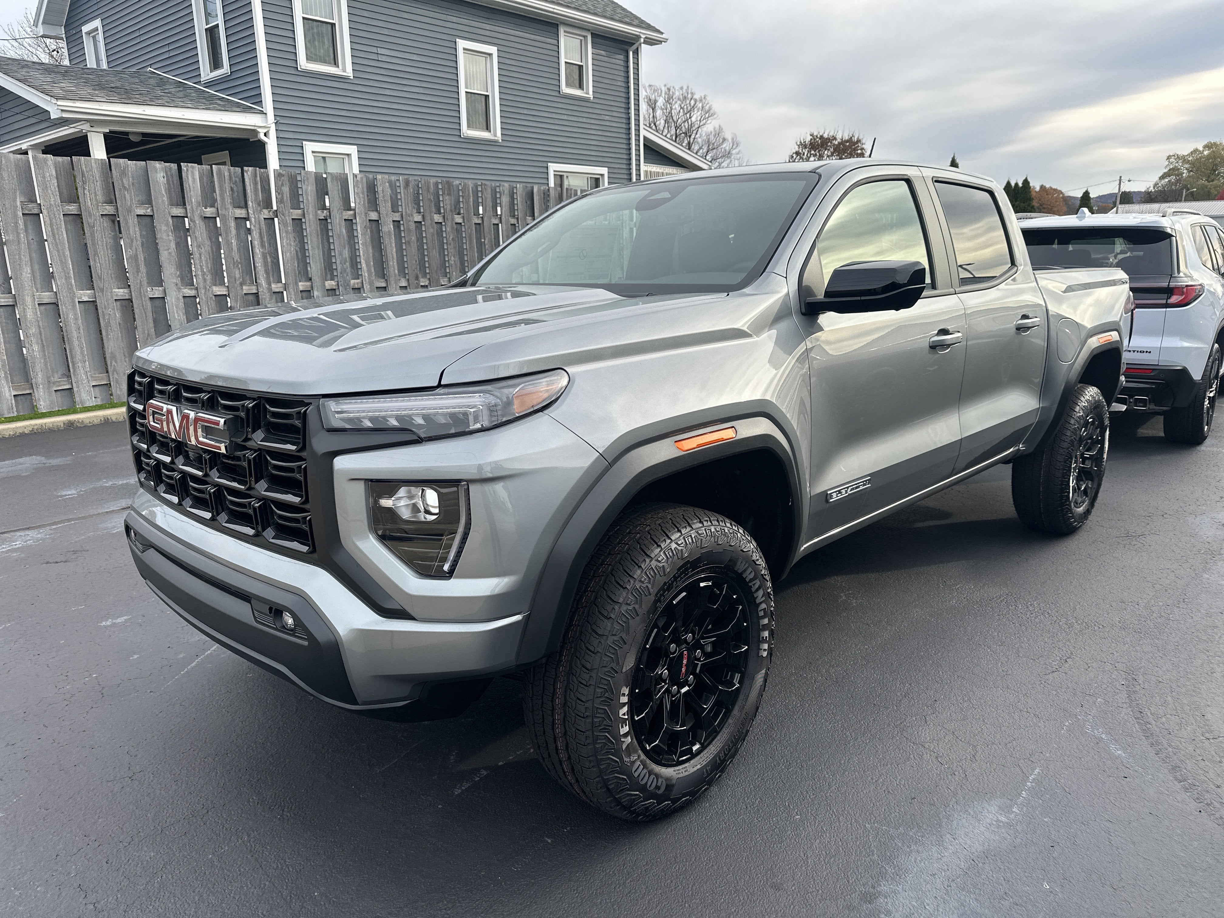 2026 GMC Canyon Elevation