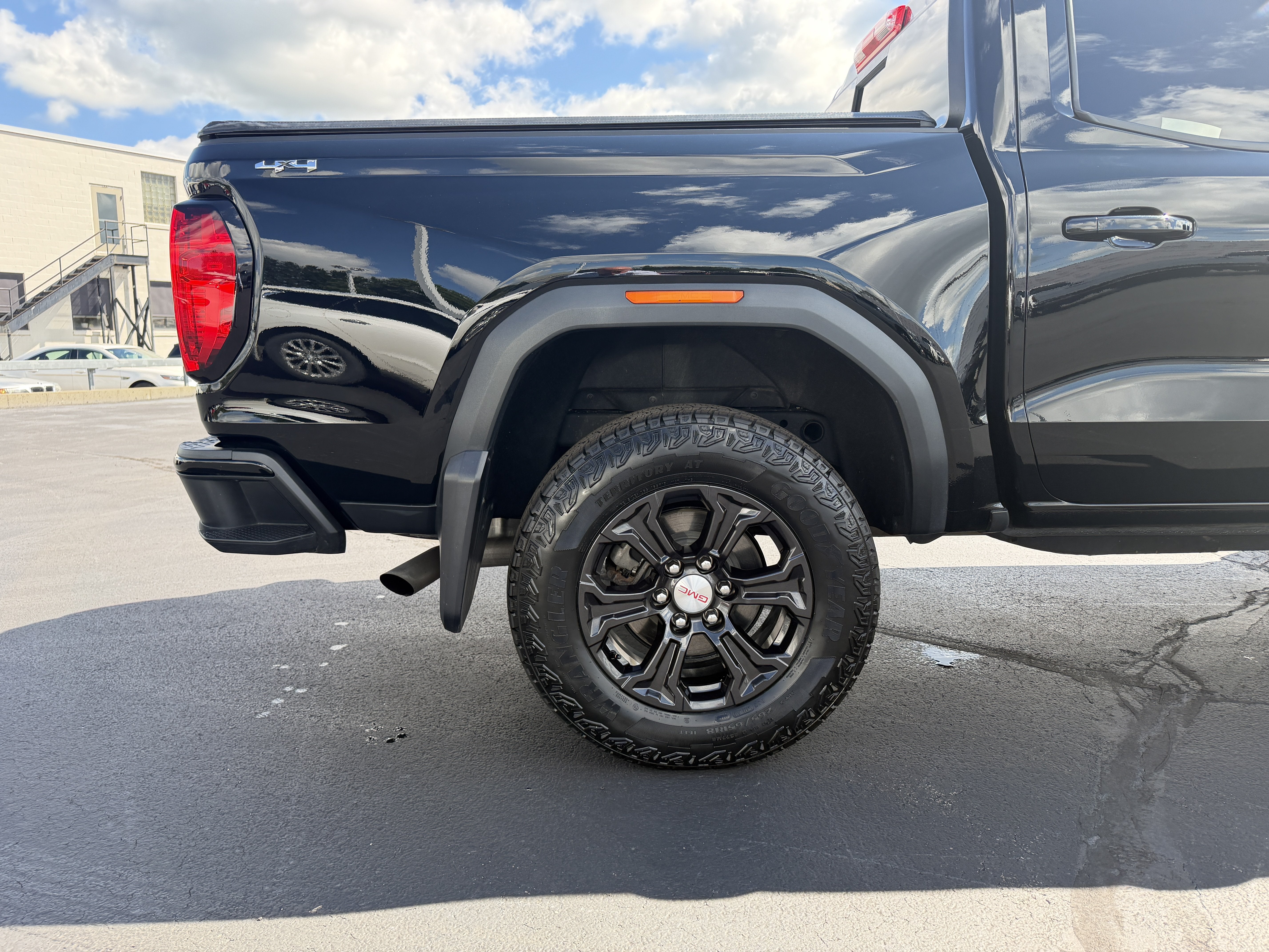 2024 GMC Canyon Elevation