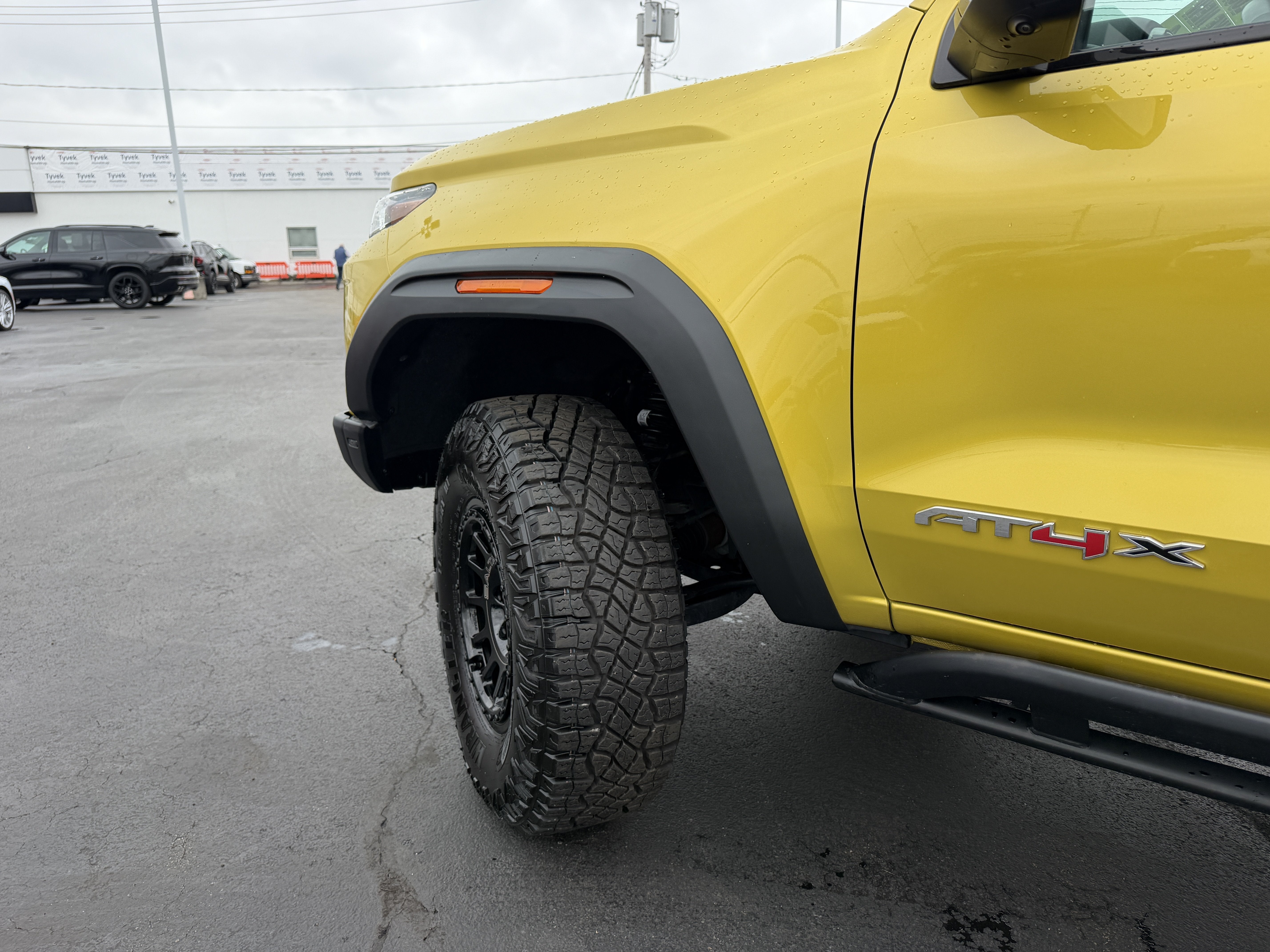 2024 GMC Canyon AT4X