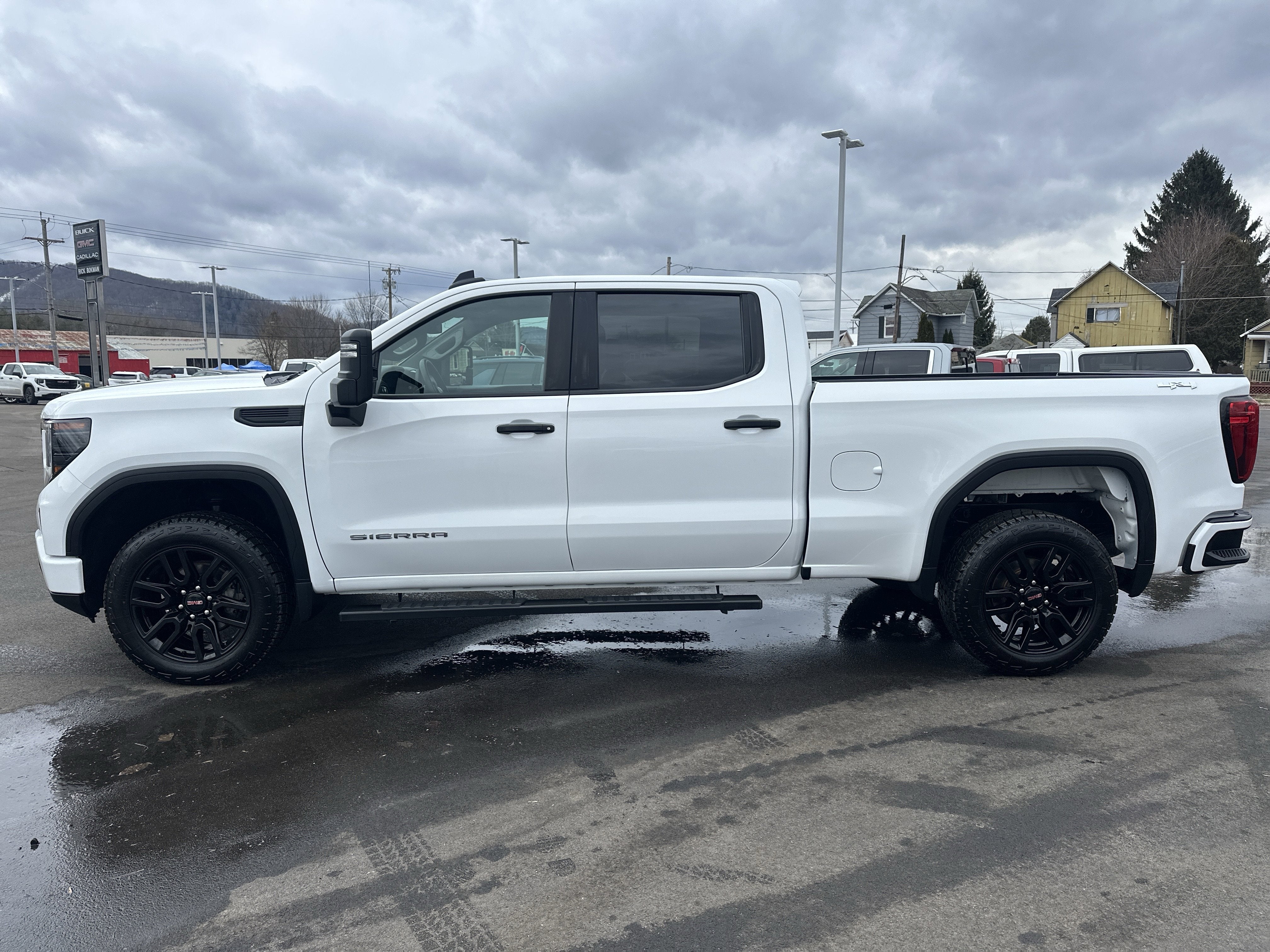 2023 GMC Sierra 1500 Pro