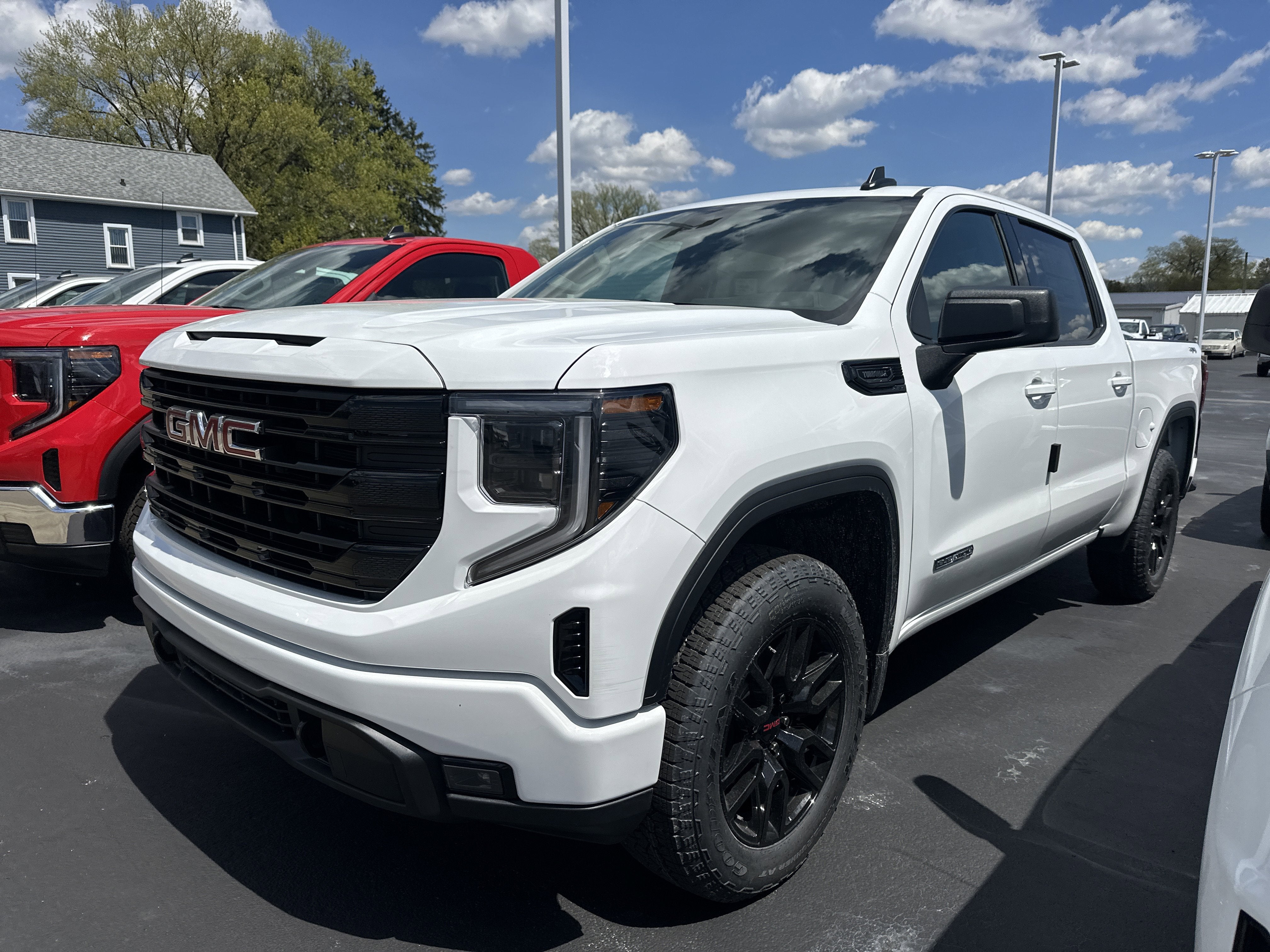 2026 GMC Sierra 1500 Elevation
