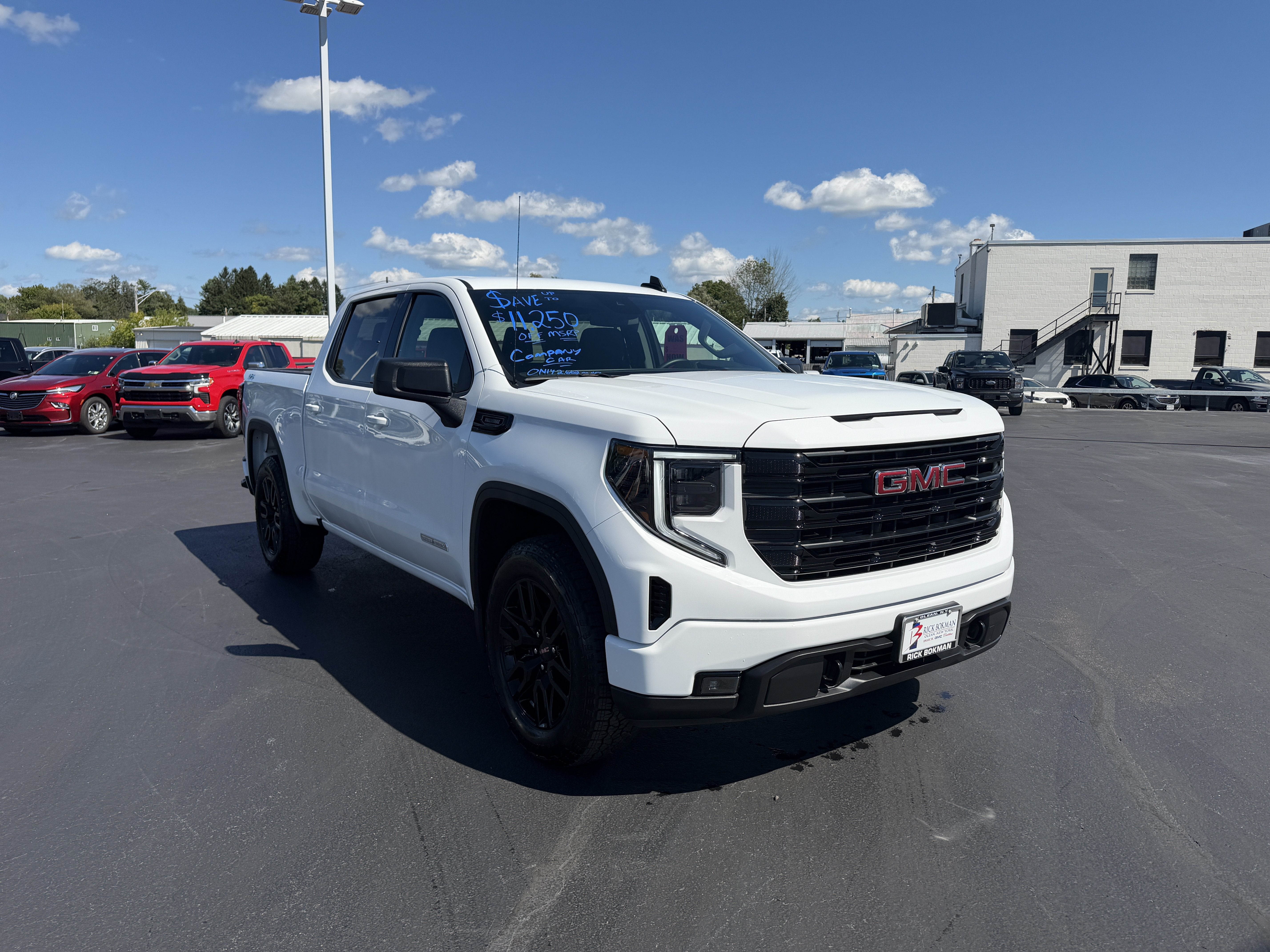 2026 GMC Sierra 1500 Elevation