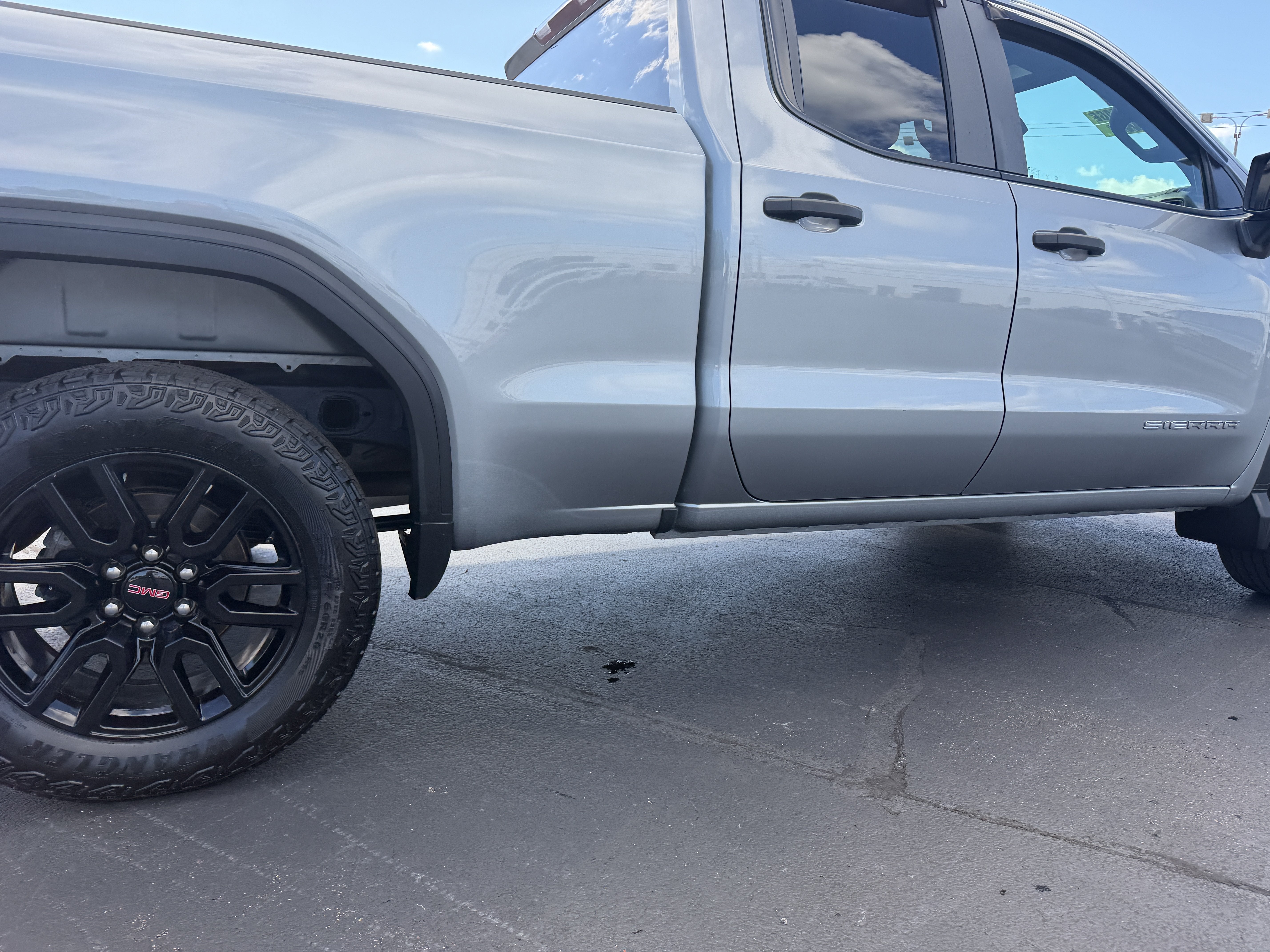 2023 GMC Sierra 1500 Pro