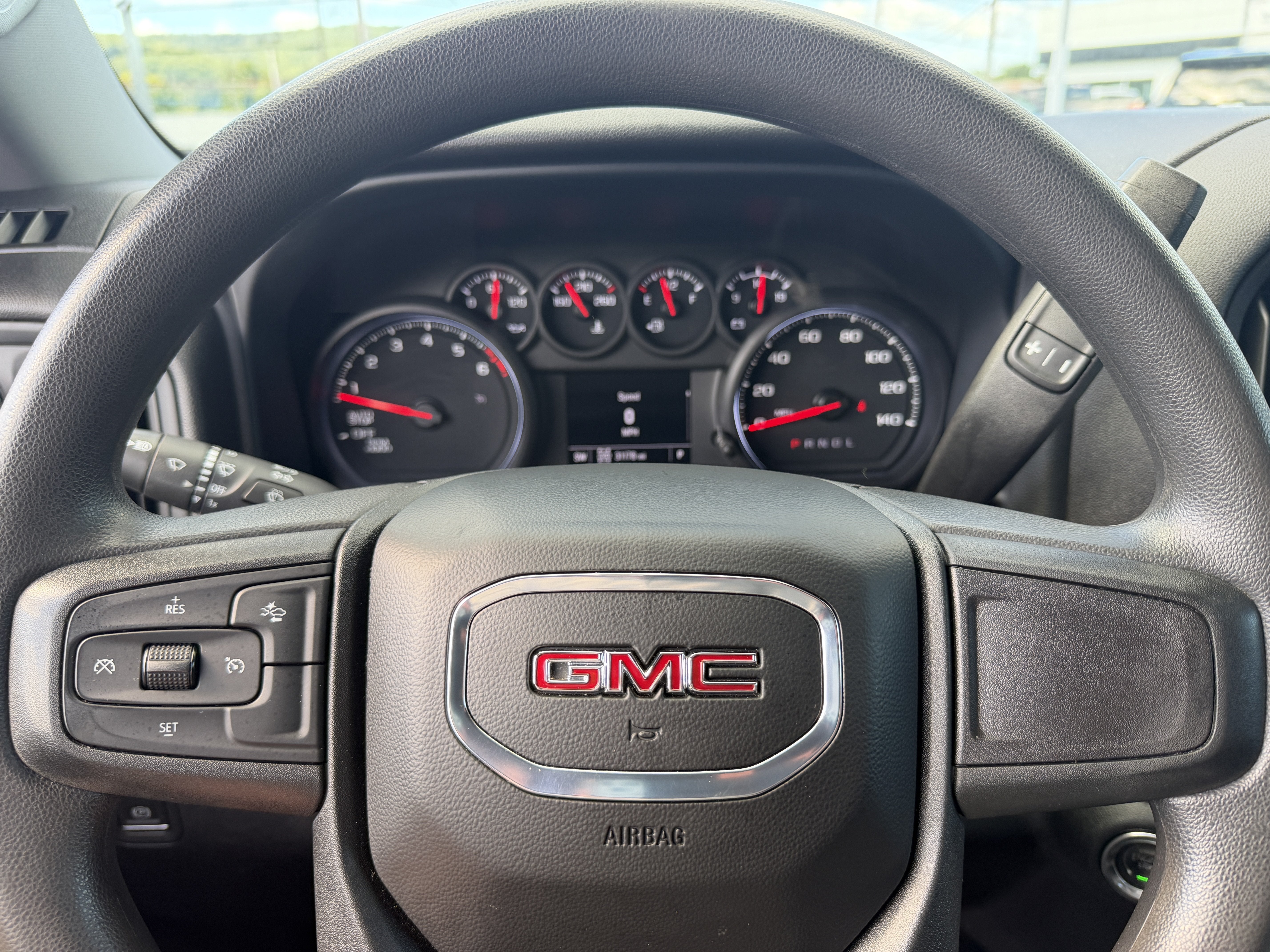 2023 GMC Sierra 1500 Pro