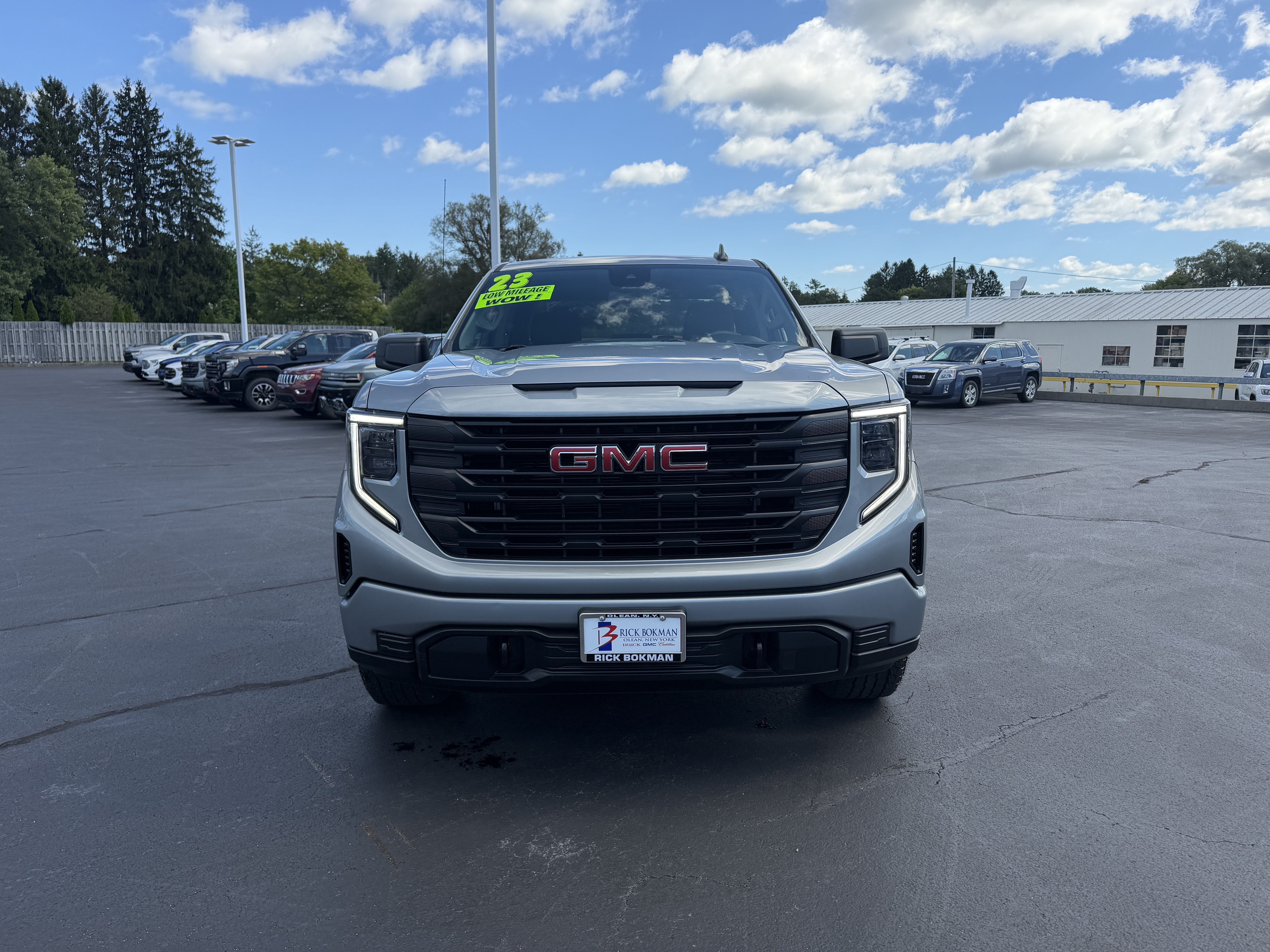 2023 GMC Sierra 1500 Pro