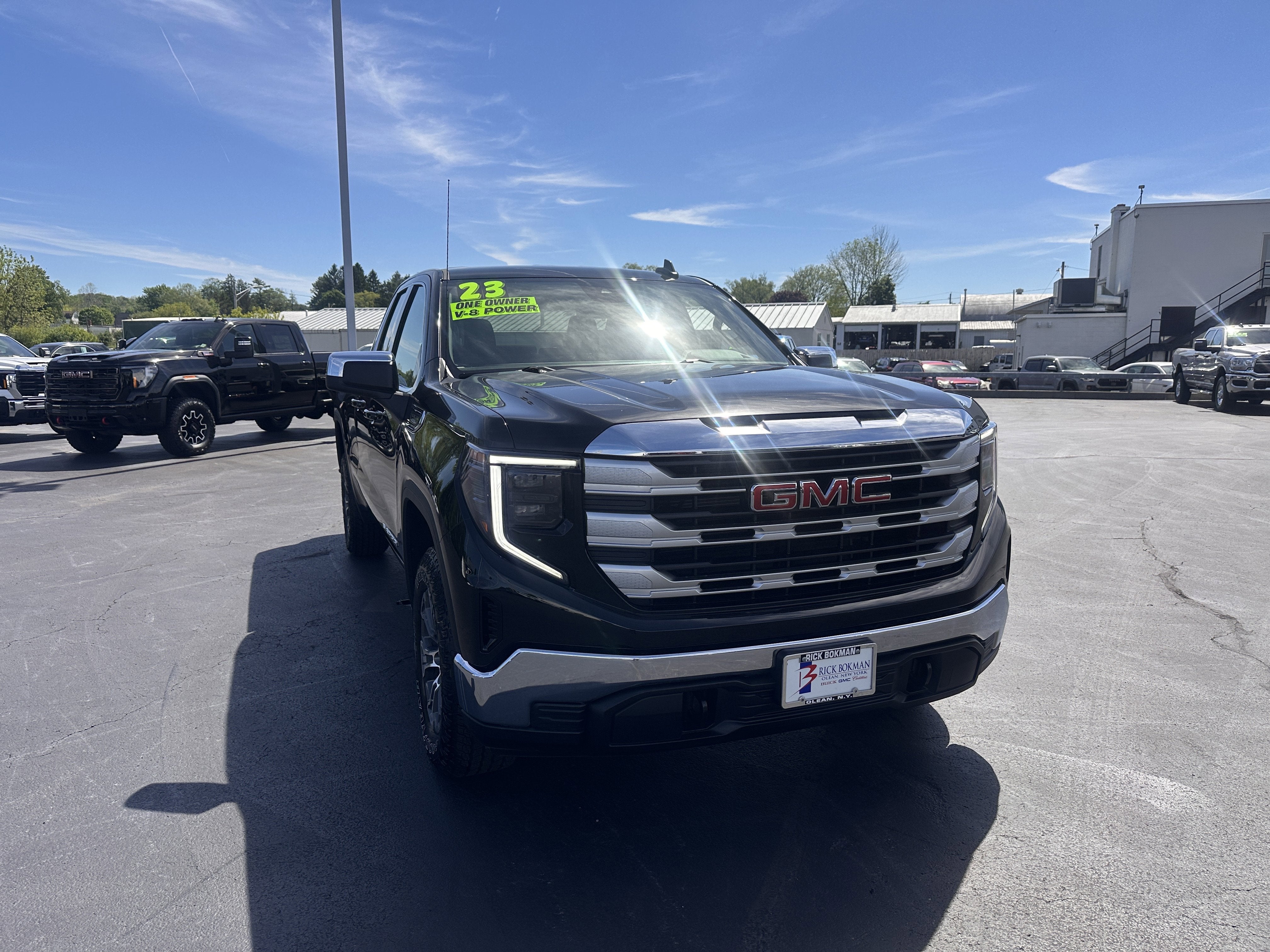 2023 GMC Sierra 1500 SLE