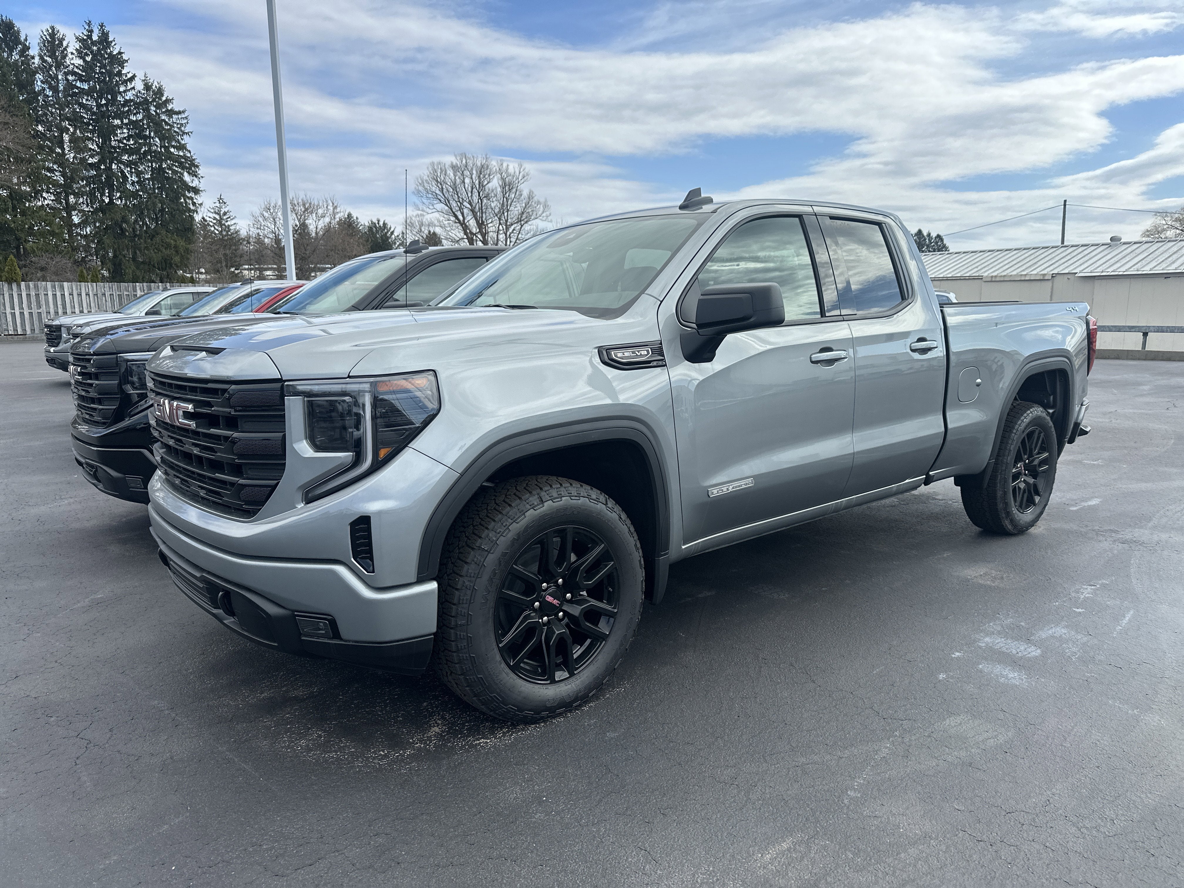 2026 GMC Sierra 1500 Elevation