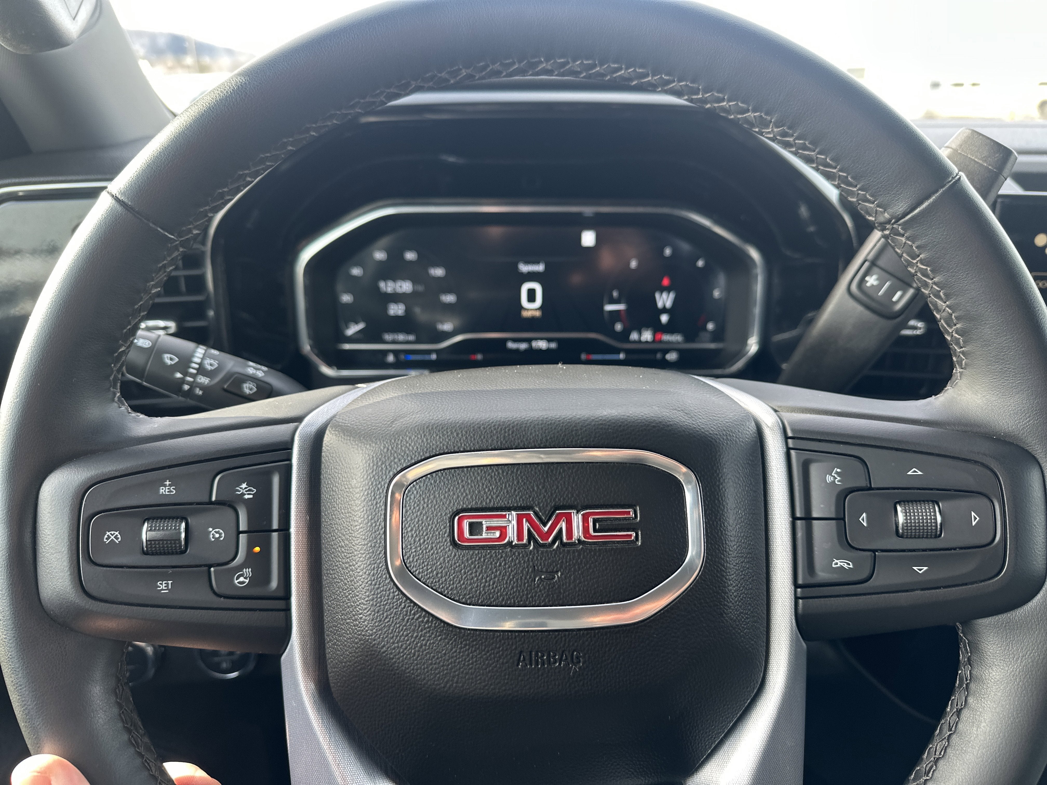 2023 GMC Sierra 1500 Elevation