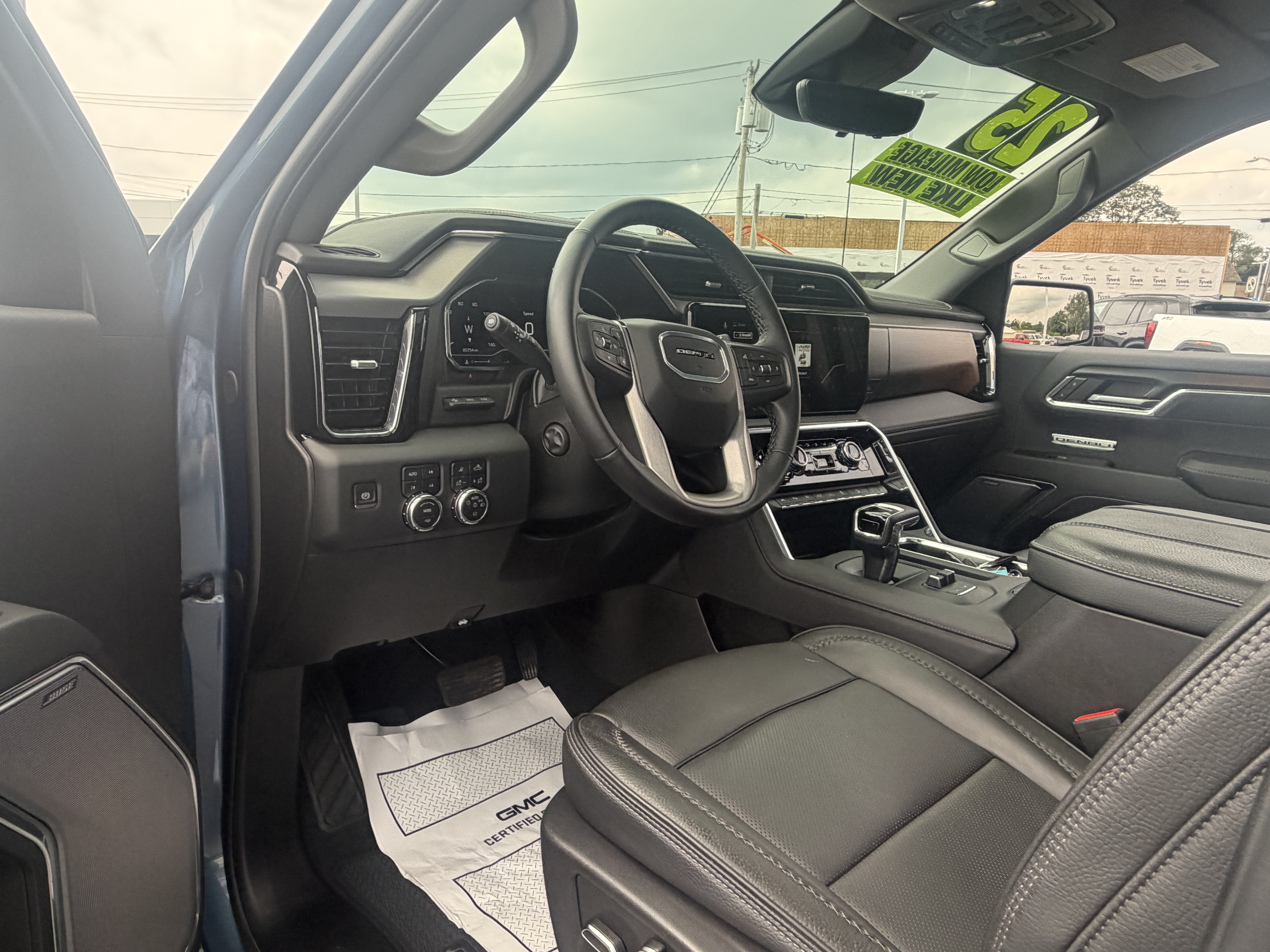 2025 GMC Sierra 1500 Denali