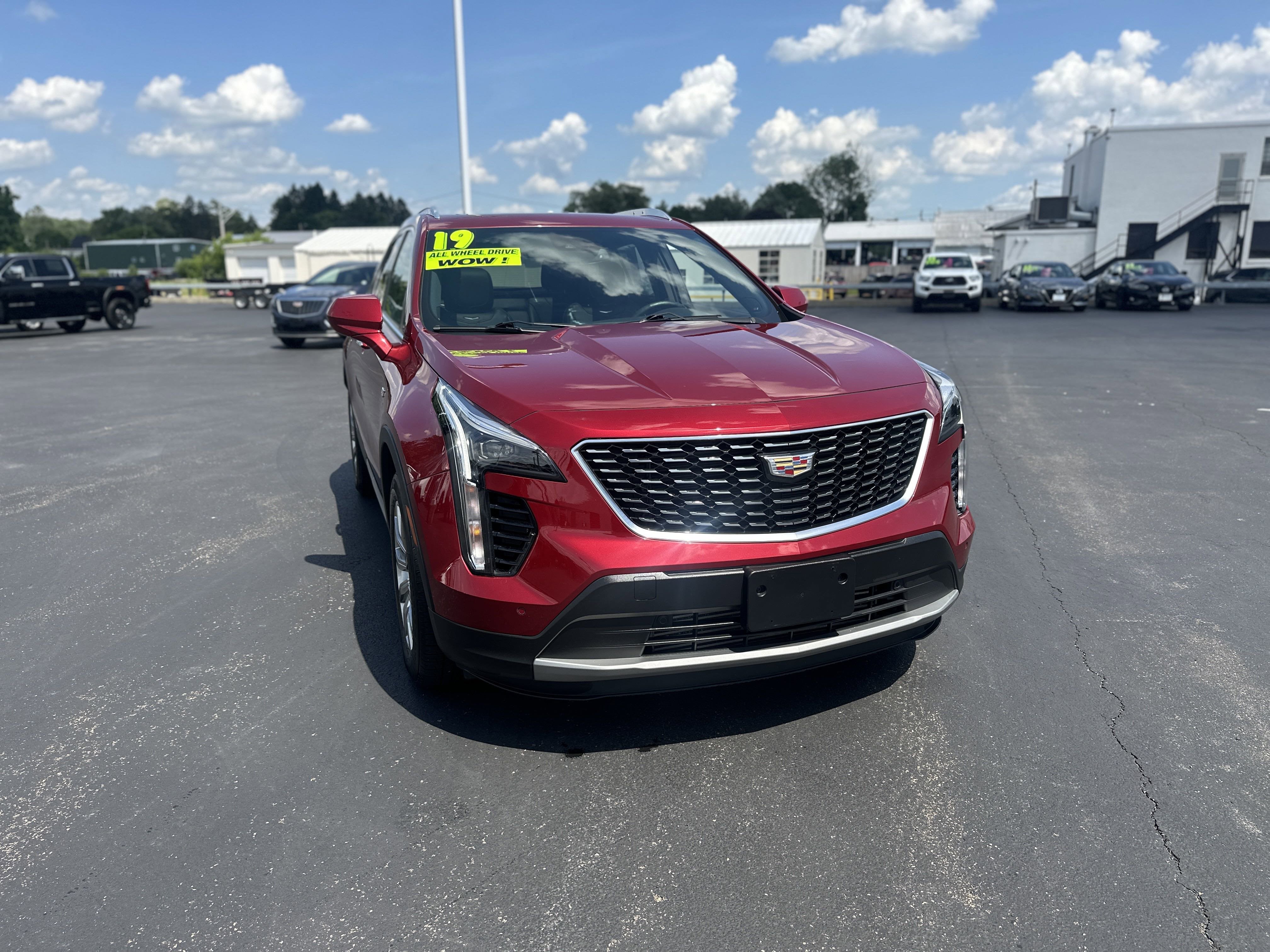 2019 Cadillac XT4 AWD Premium Luxury