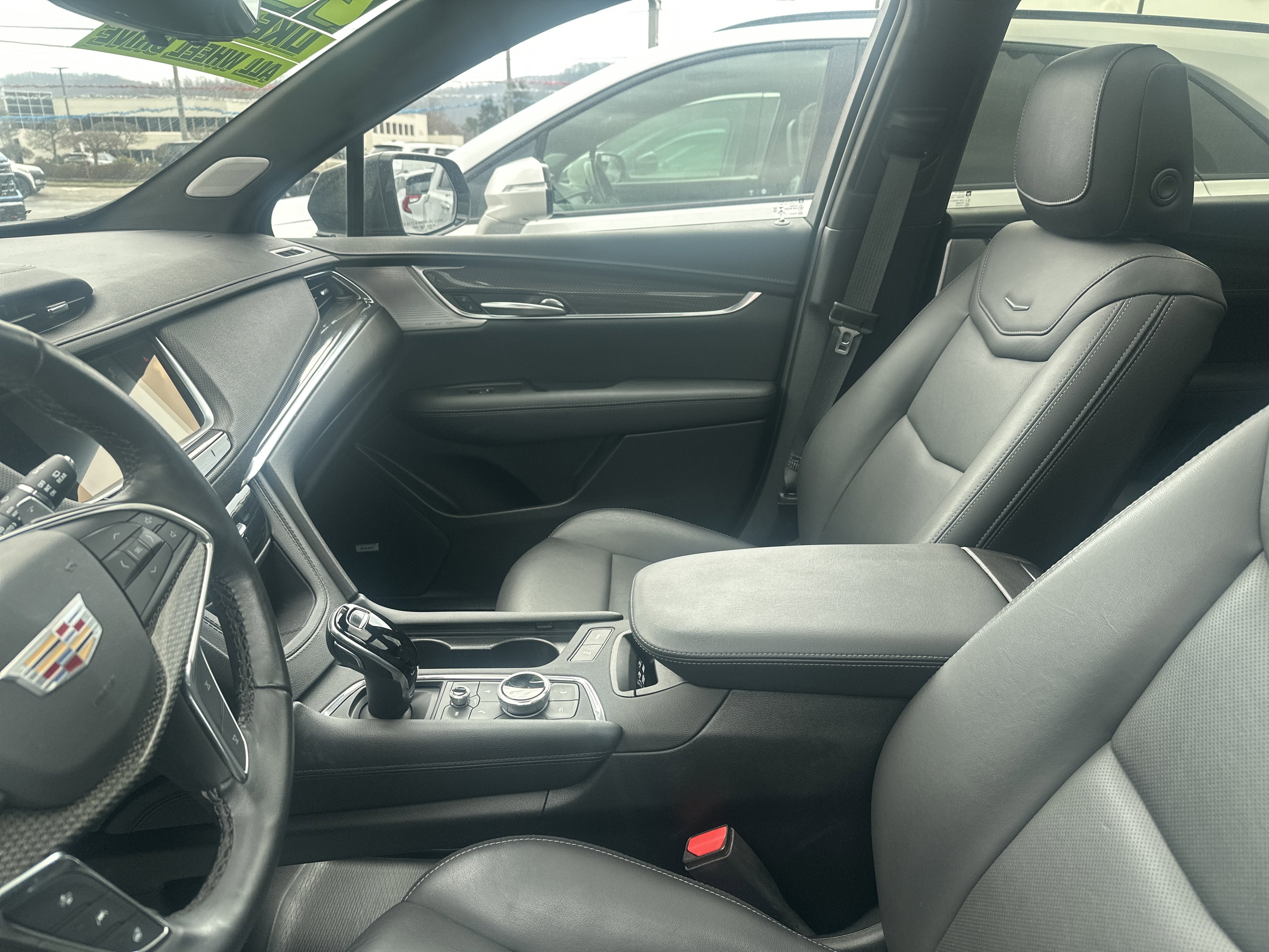 2022 Cadillac XT5 Sport