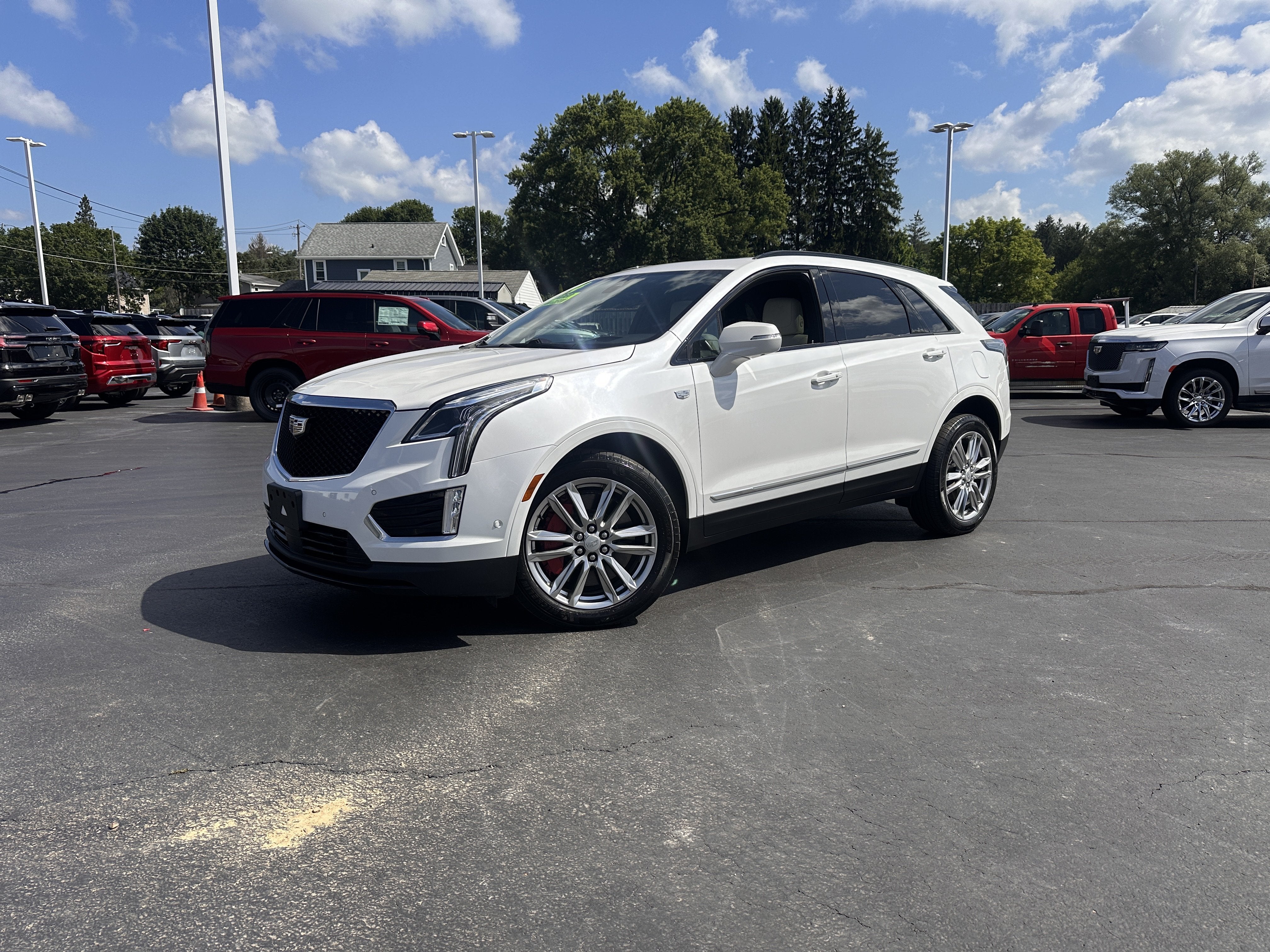 2024 Cadillac XT5 Sport