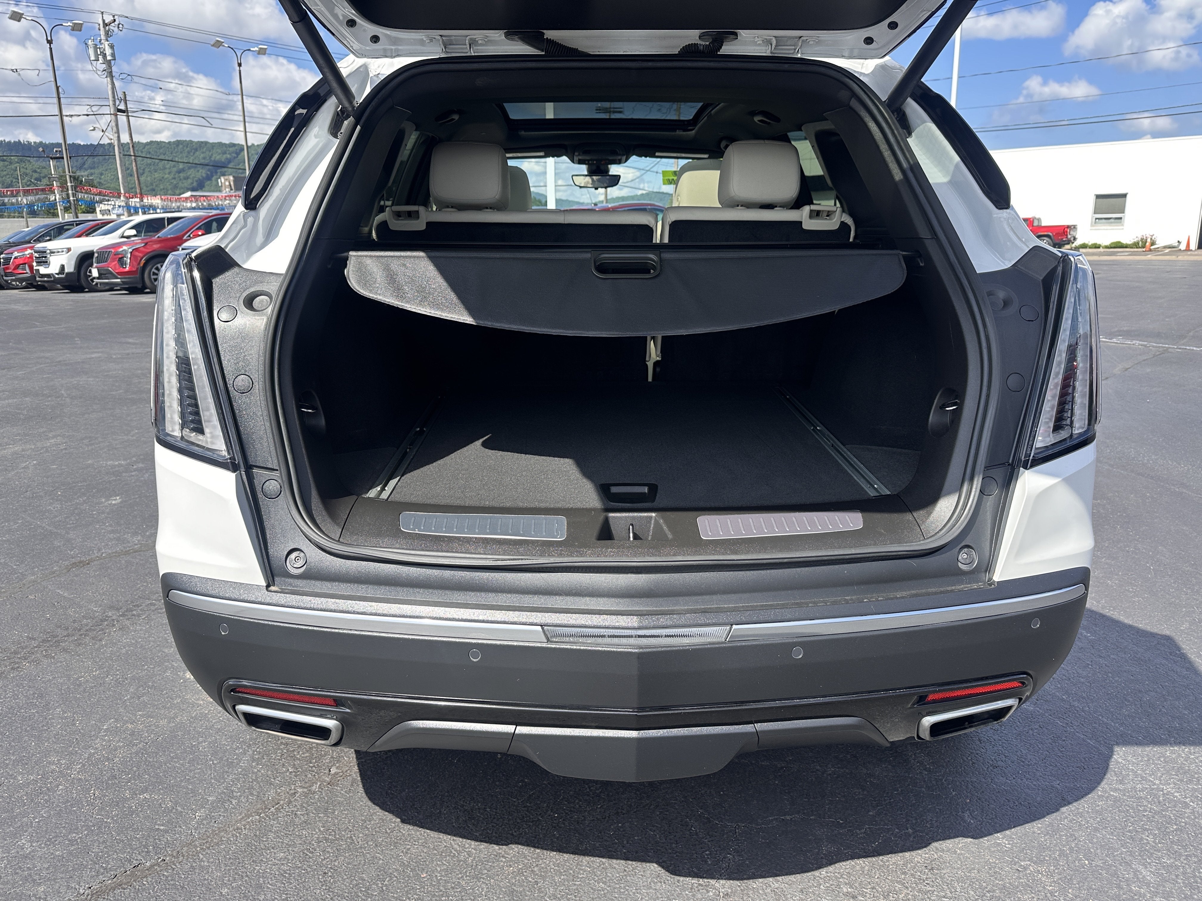 2024 Cadillac XT5 Sport
