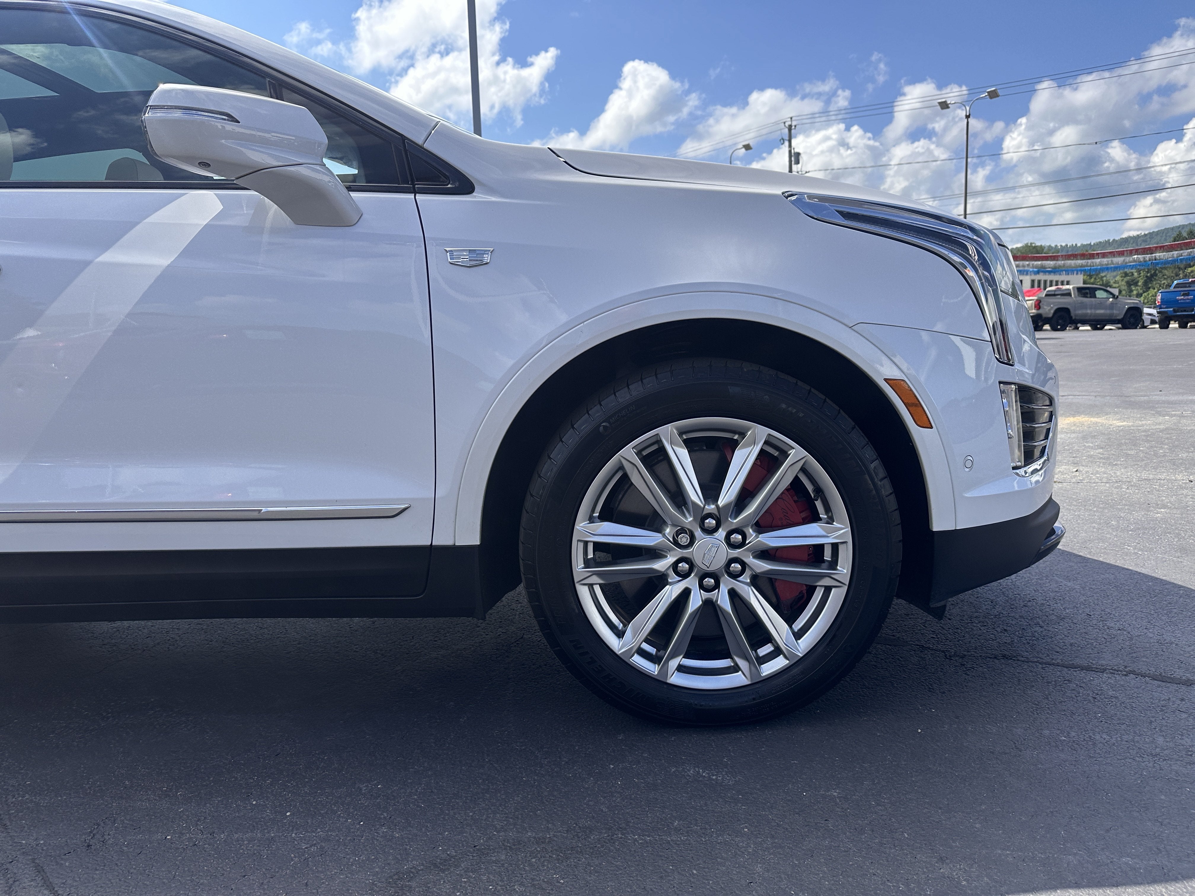 2024 Cadillac XT5 Sport