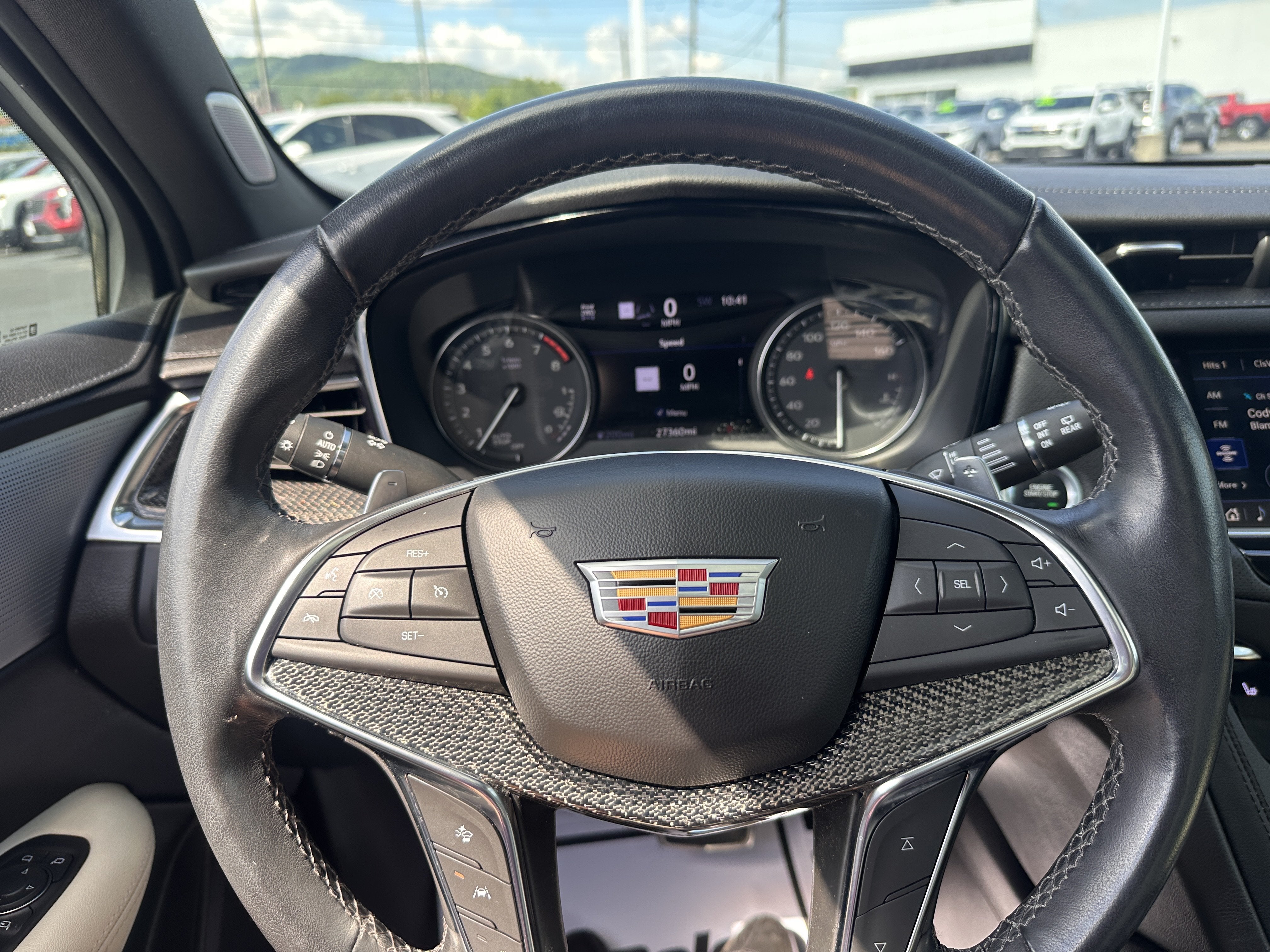 2024 Cadillac XT5 Sport