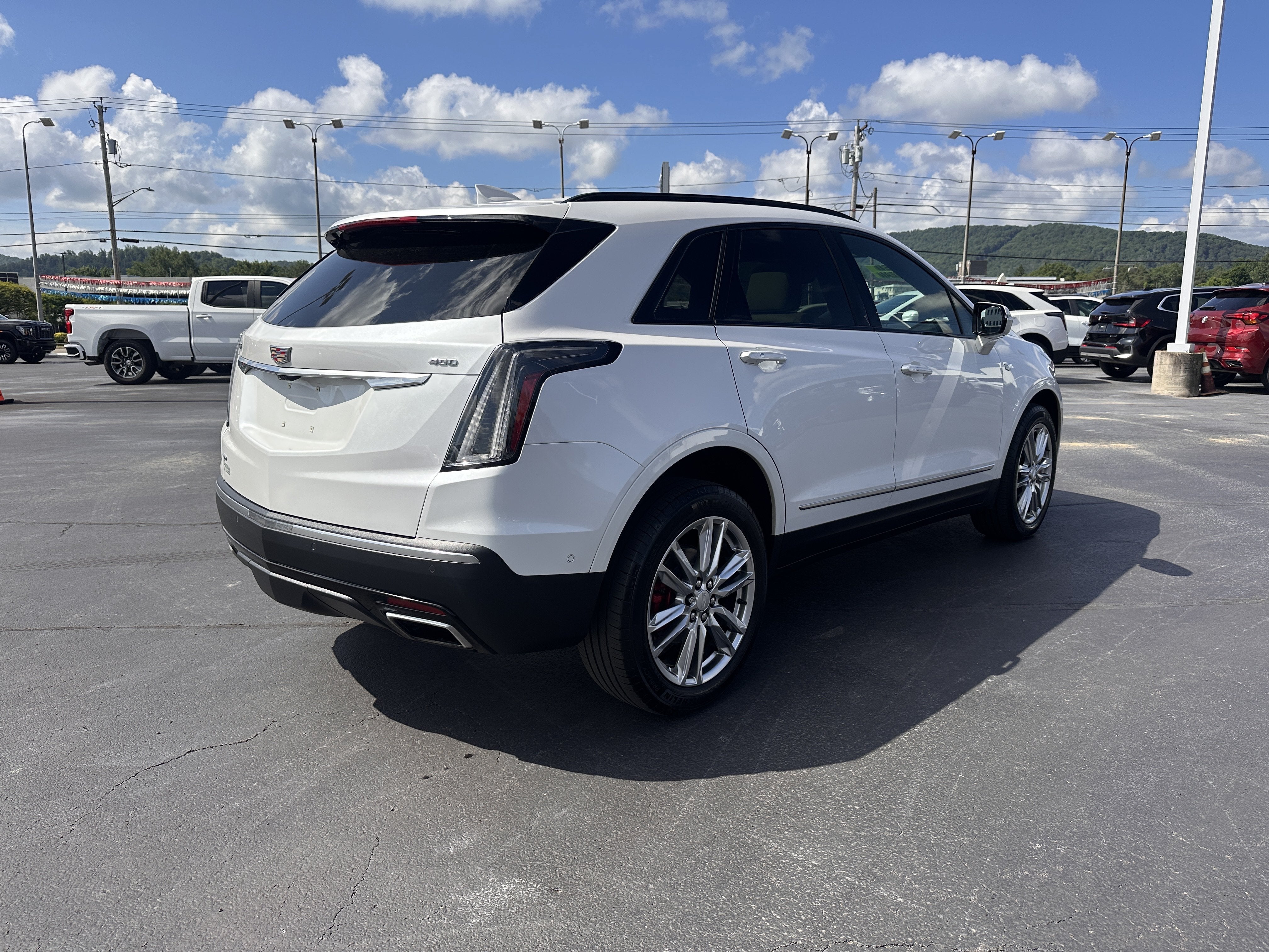 2024 Cadillac XT5 Sport